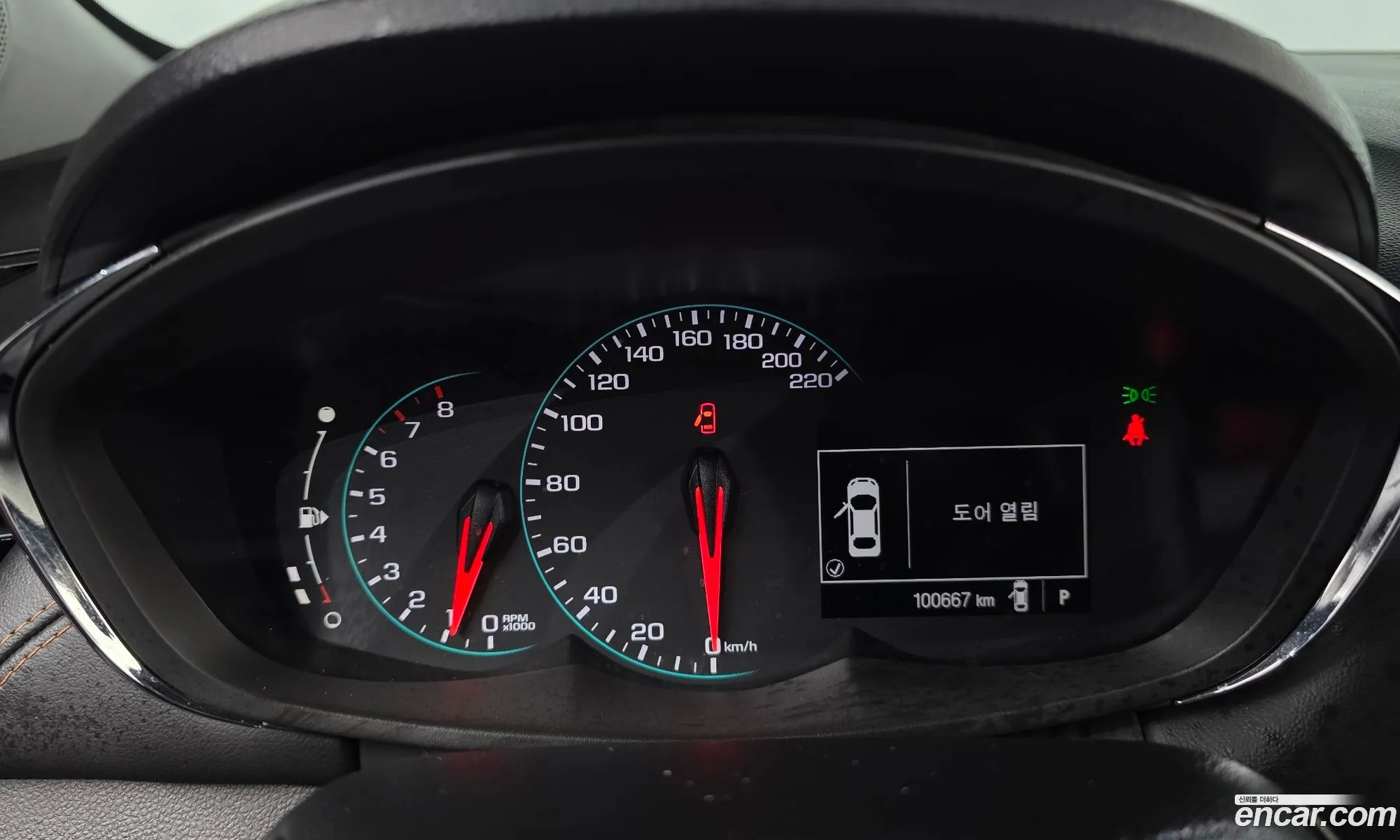 Chevrolet (GM Daewoo) Trax 2017 KLABA76BDJB503330 — 14