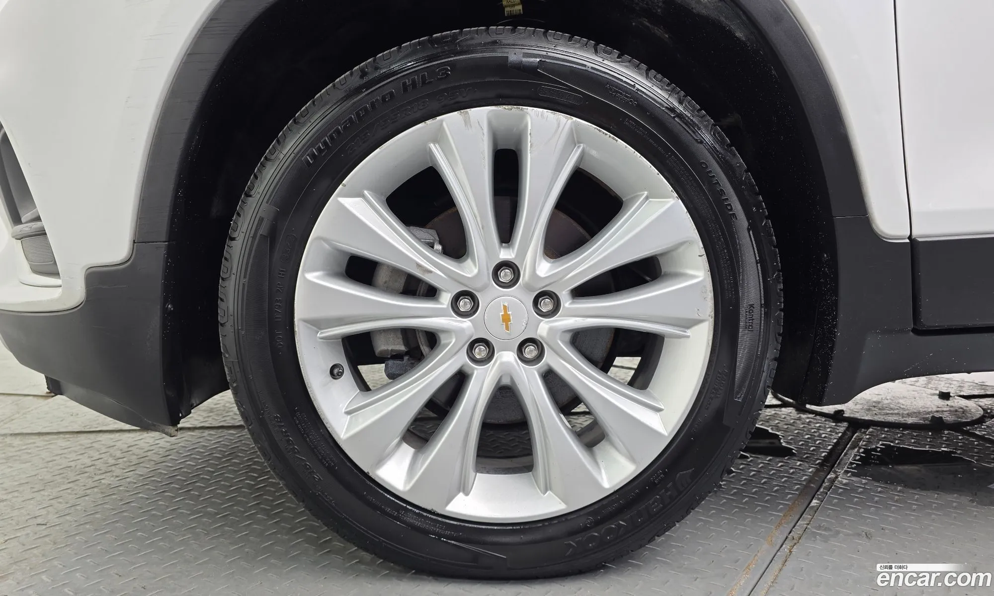 Chevrolet (GM Daewoo) Trax 2017 KLABA76BDJB503330 — 6