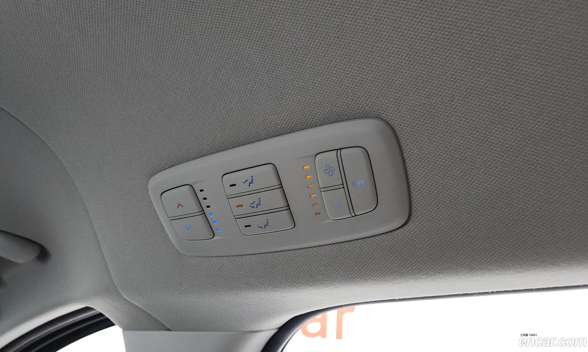 Hyundai Staria 2025 — 24