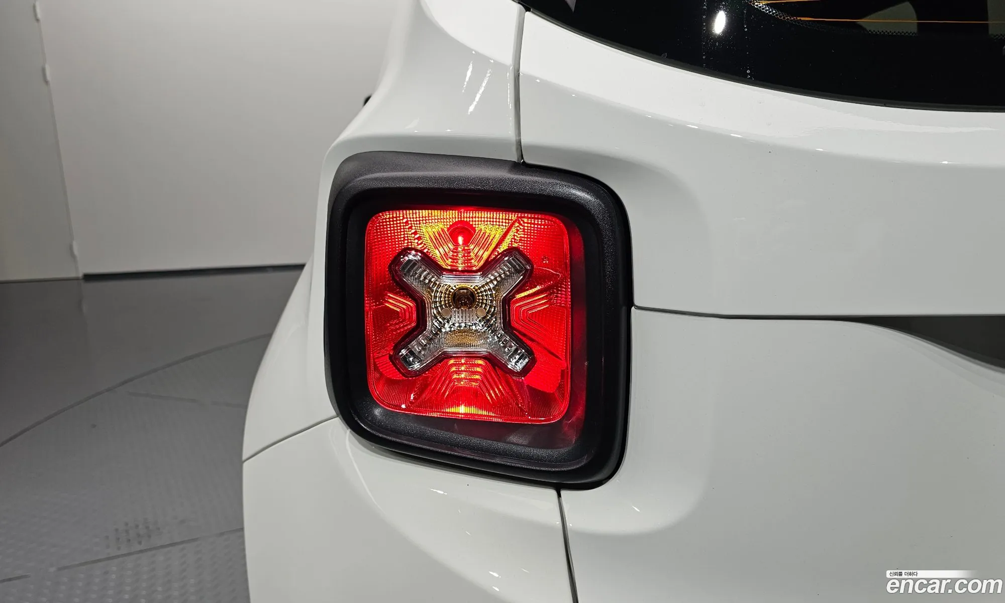 Jeep Renegade 2022 — 24