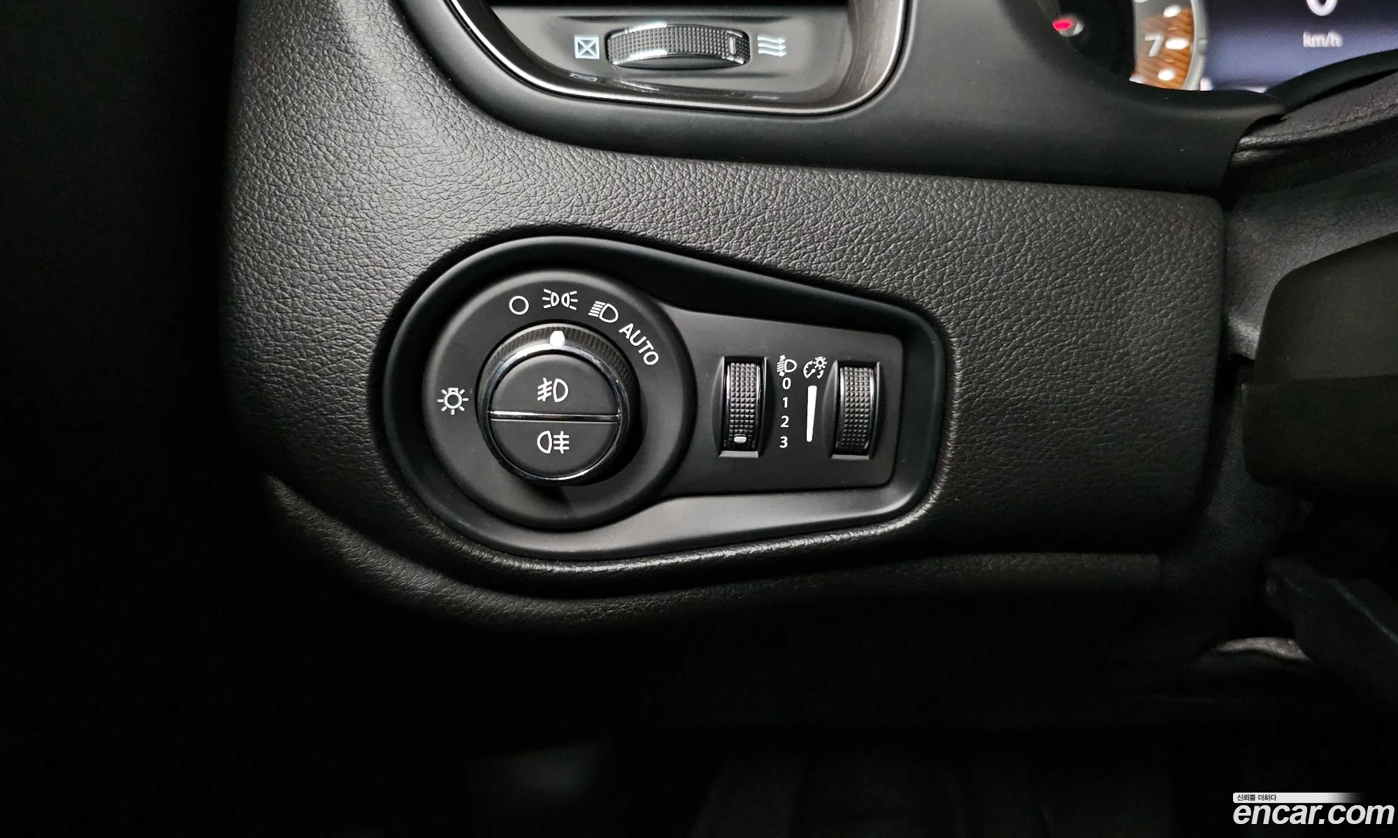 Jeep Renegade 2022 — 29