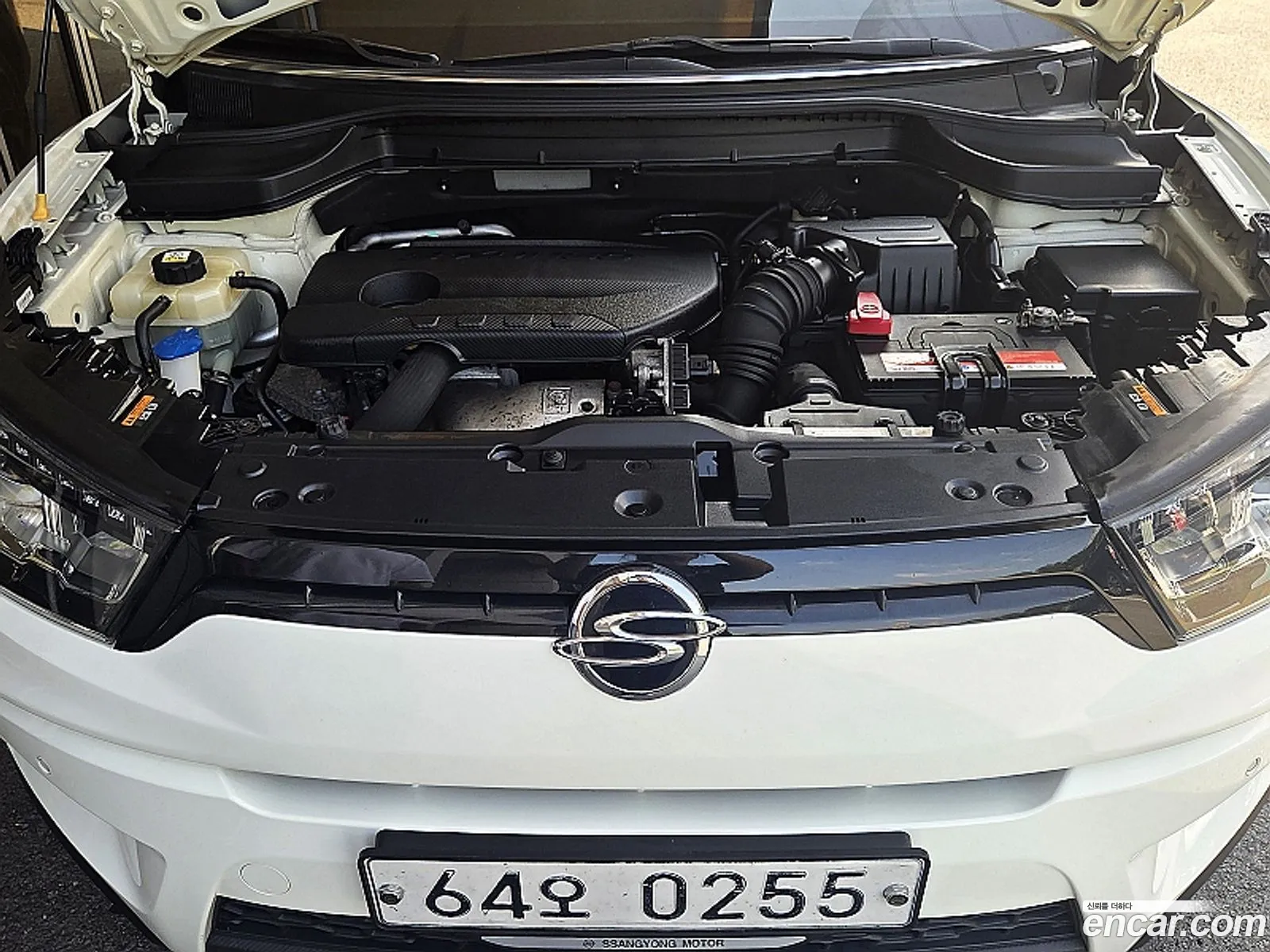 KG Mobility (SsangYong) Tivoli 2016 — 2
