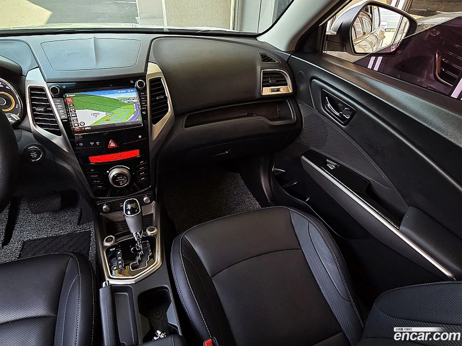 KG Mobility (SsangYong) Tivoli 2016 — 12