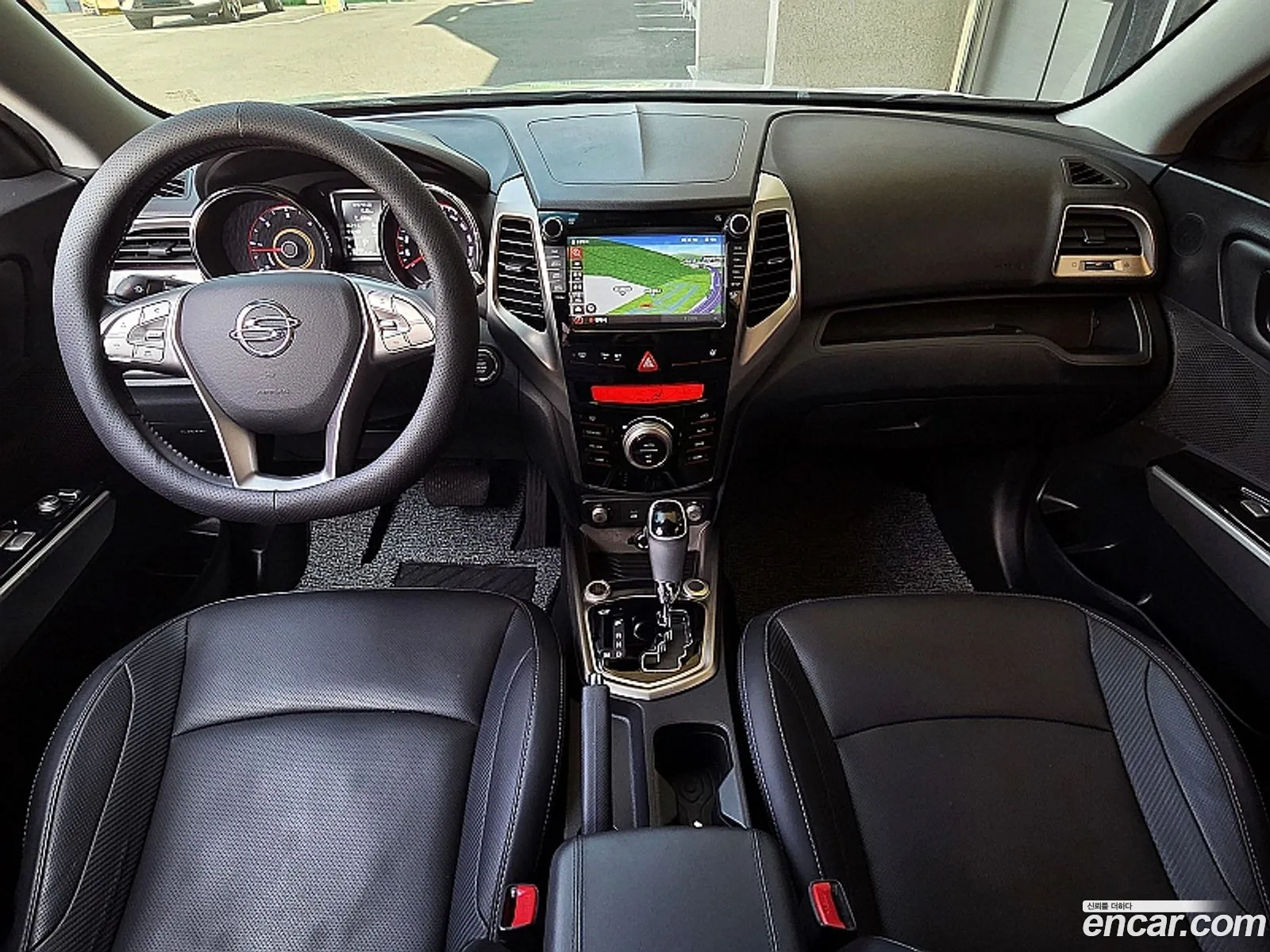 KG Mobility (SsangYong) Tivoli 2016 — 15