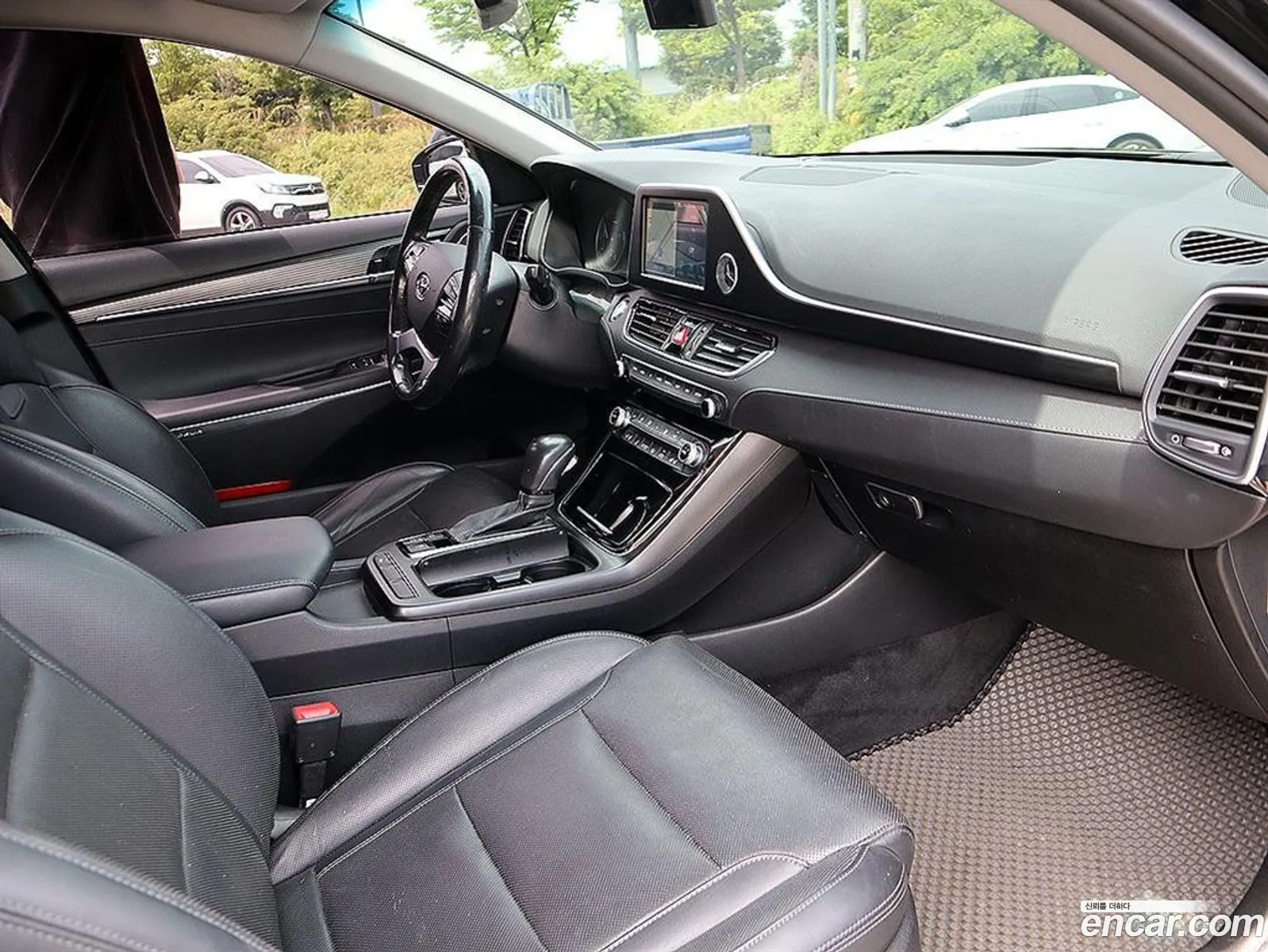 Hyundai Grandeur IG Hybrid 2017 — 9