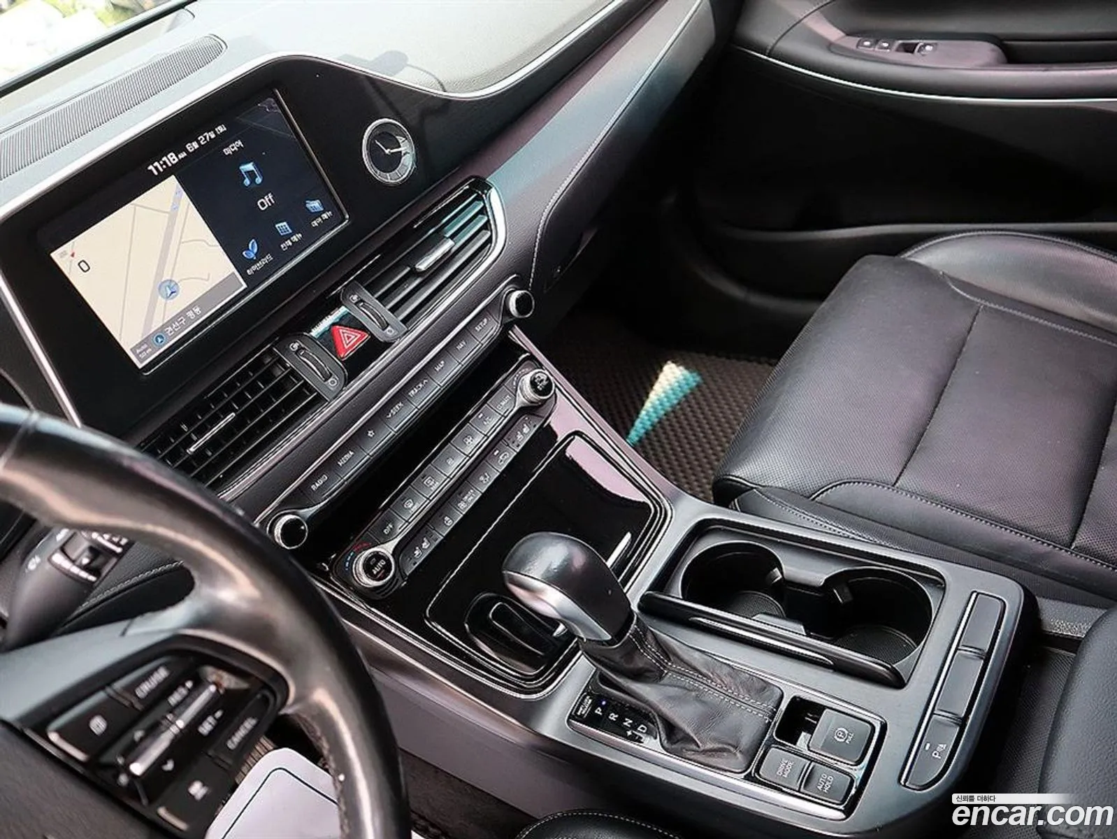 Hyundai Grandeur IG Hybrid 2017 — 19