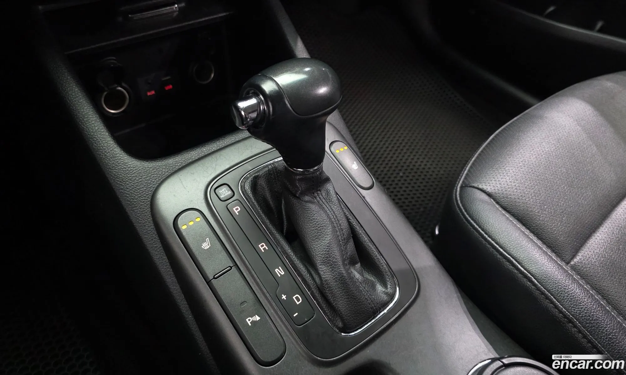 Kia K3 2015 KNAFK41BBFA457699 — 4