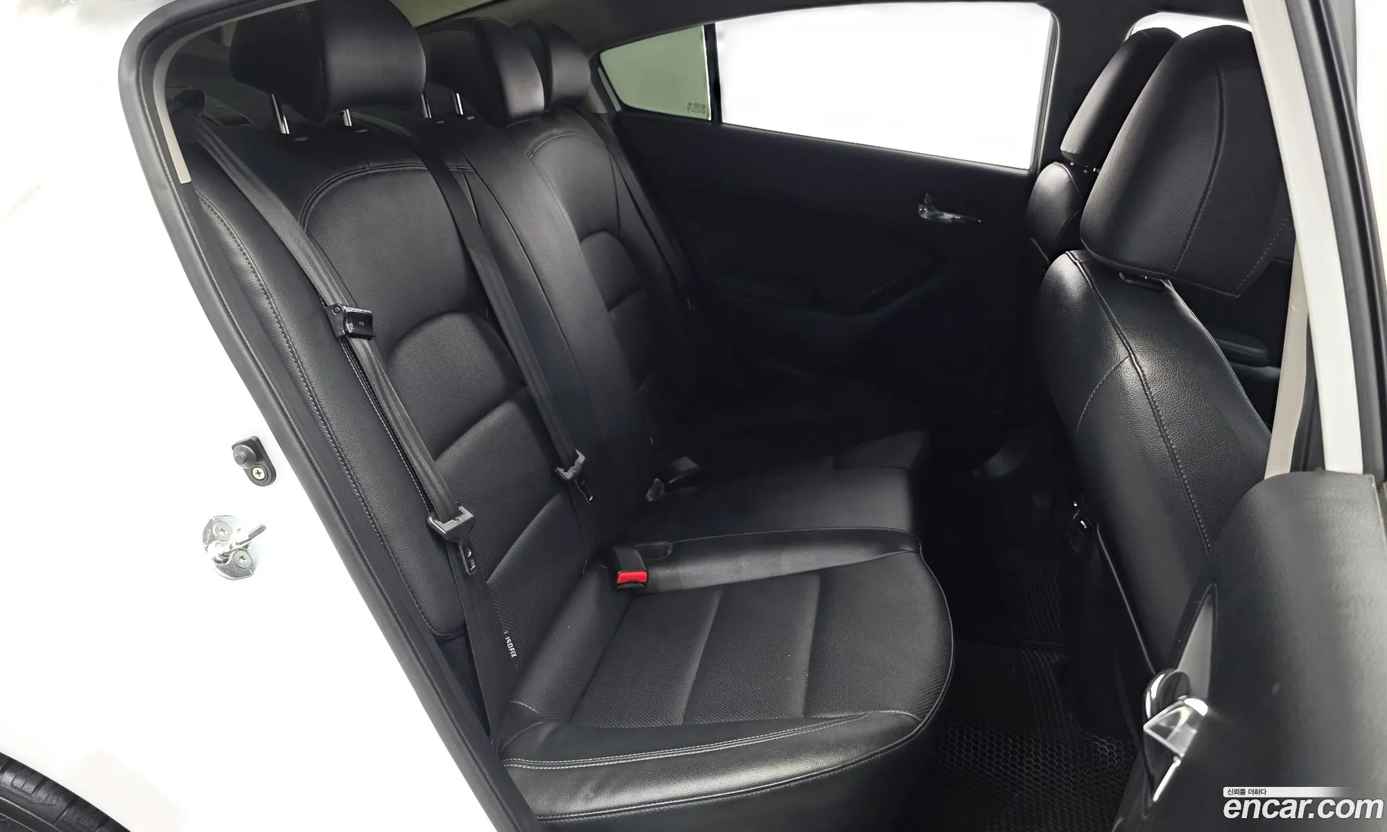 Kia K3 2015 KNAFK41BBFA457699 — 6