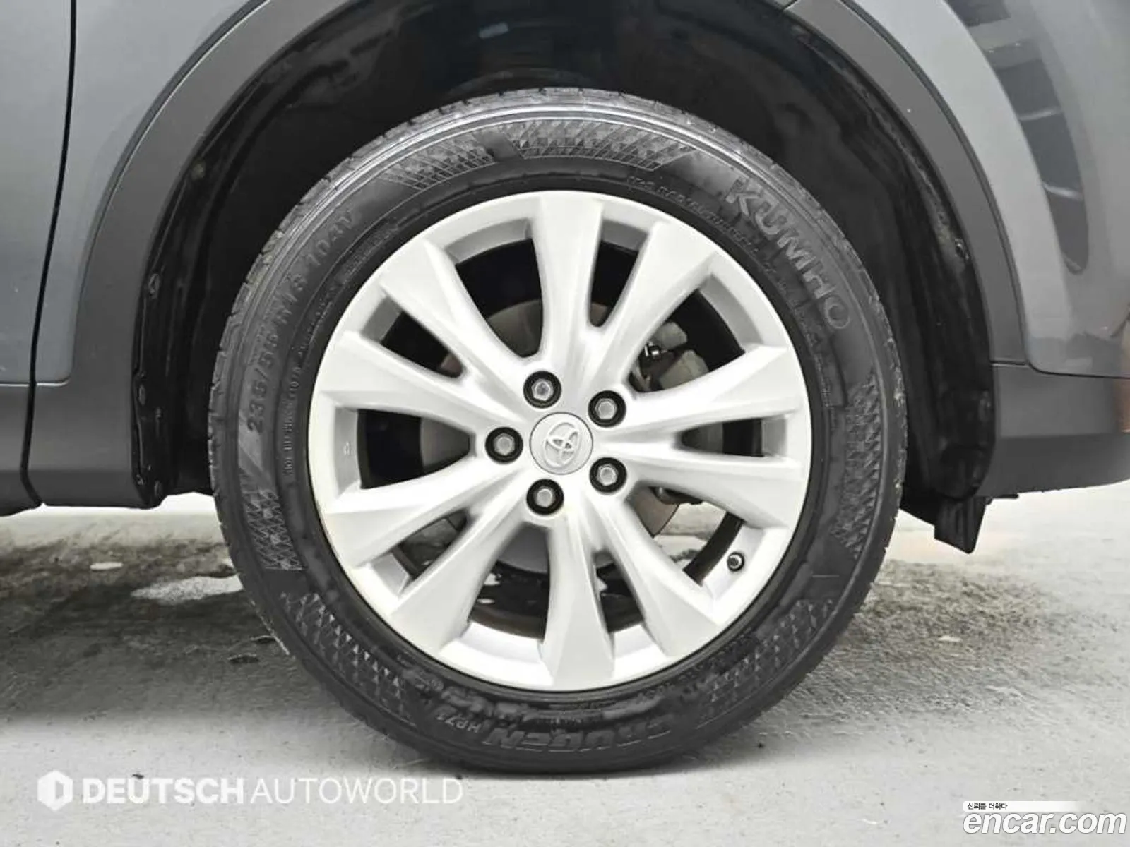 Toyota RAV4 2015 — 19