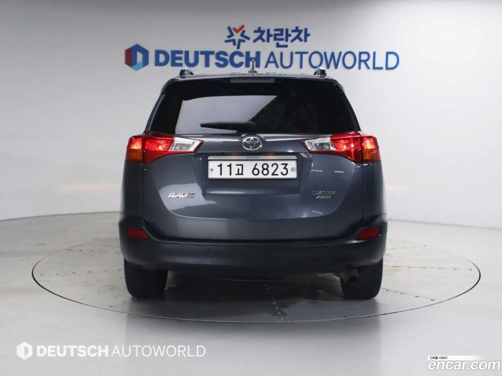 Toyota RAV4 2015 — 13