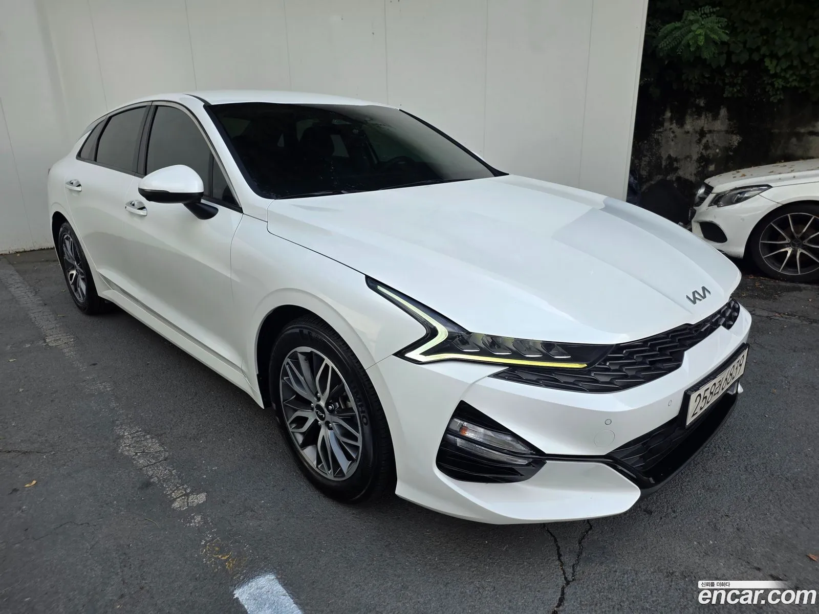 Kia K5 2022 — 17