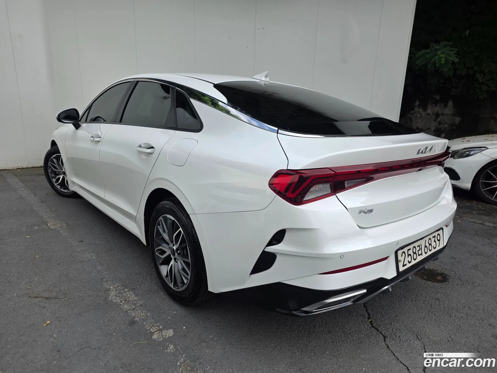 Kia K5 2022 — 18