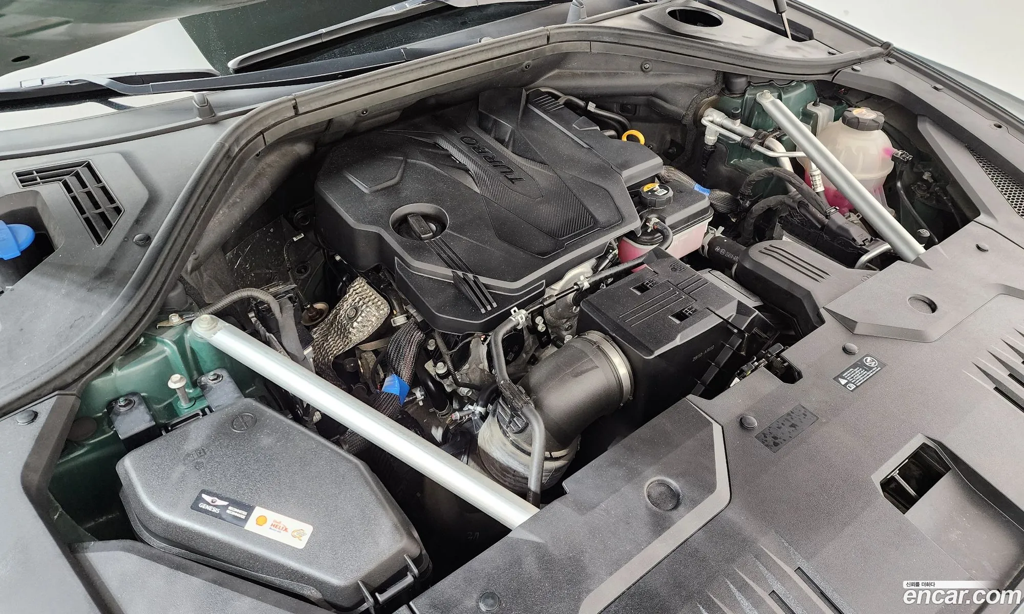 Genesis GV70 2021 — 29