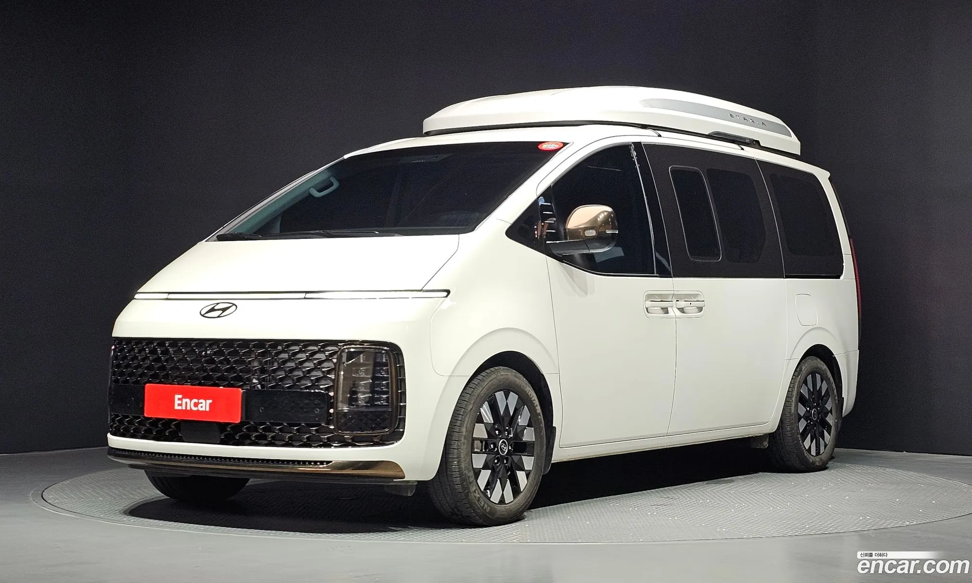 Hyundai Staria 2024 — 22