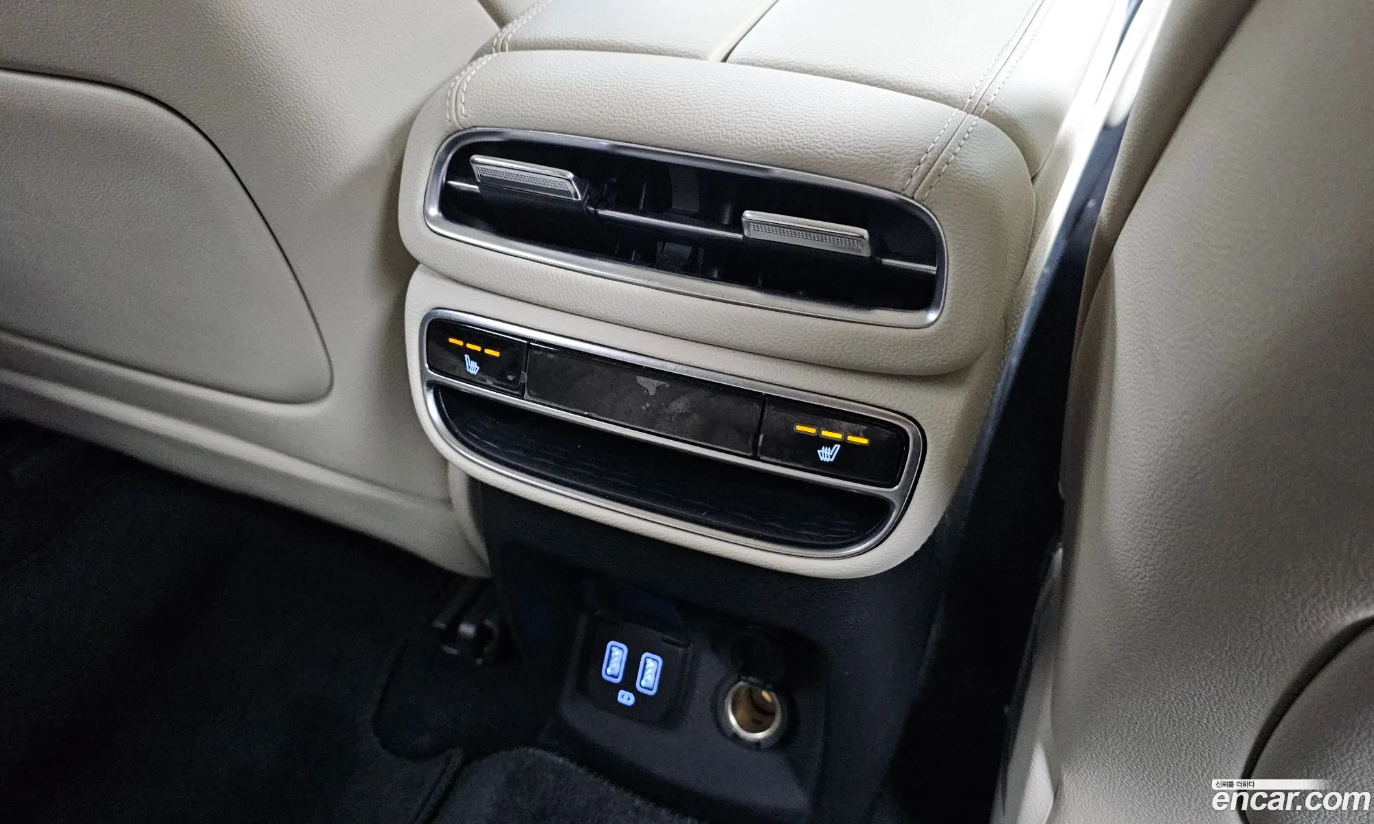 Genesis GV80 2022 KMTHA81BBNU126371 — 6