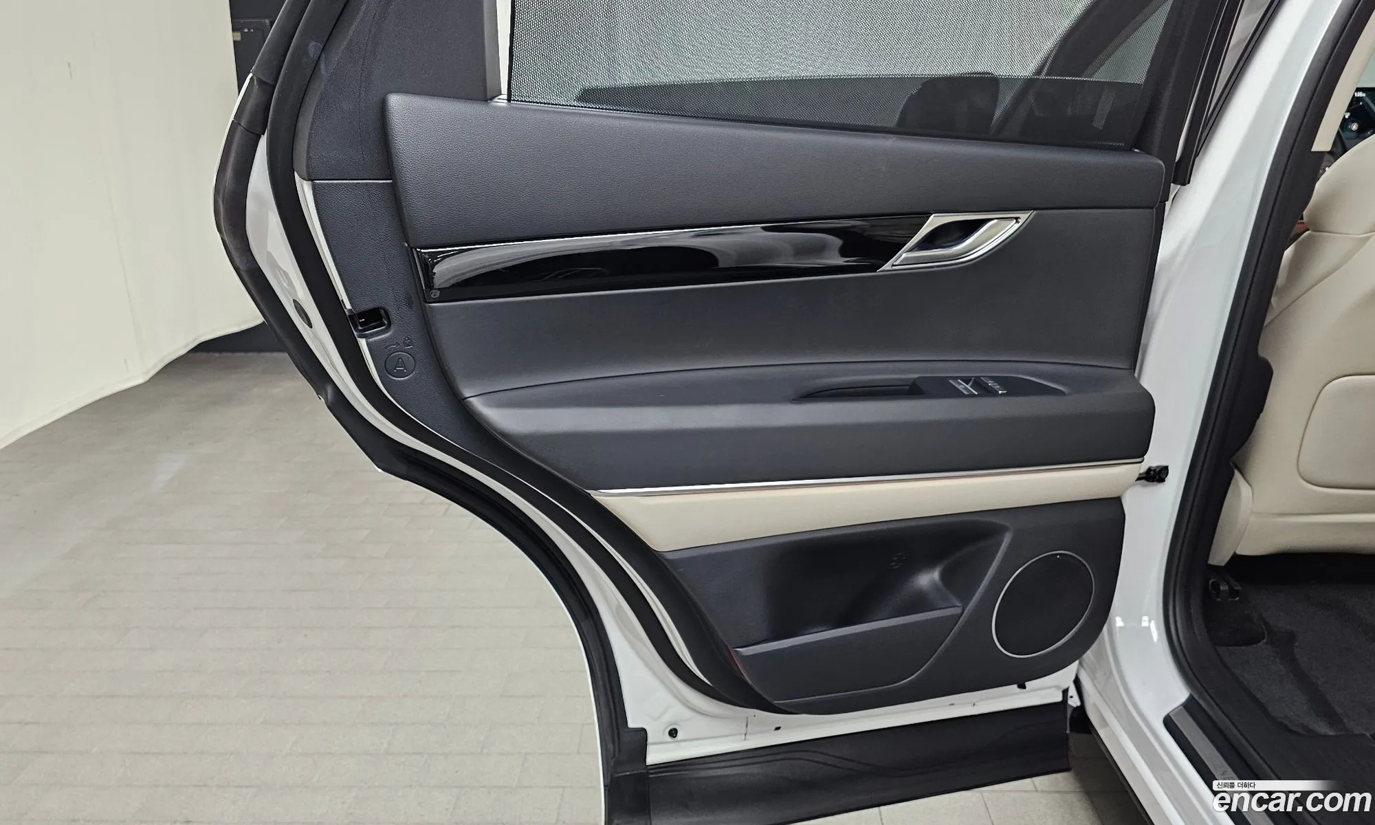 Genesis GV80 2022 KMTHA81BBNU126371 — 22