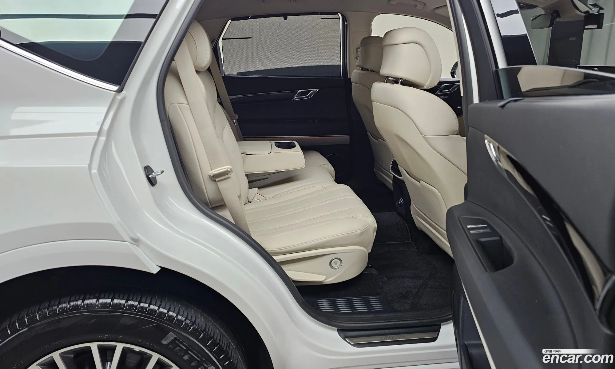 Genesis GV80 2022 KMTHA81BBNU126371 — 23