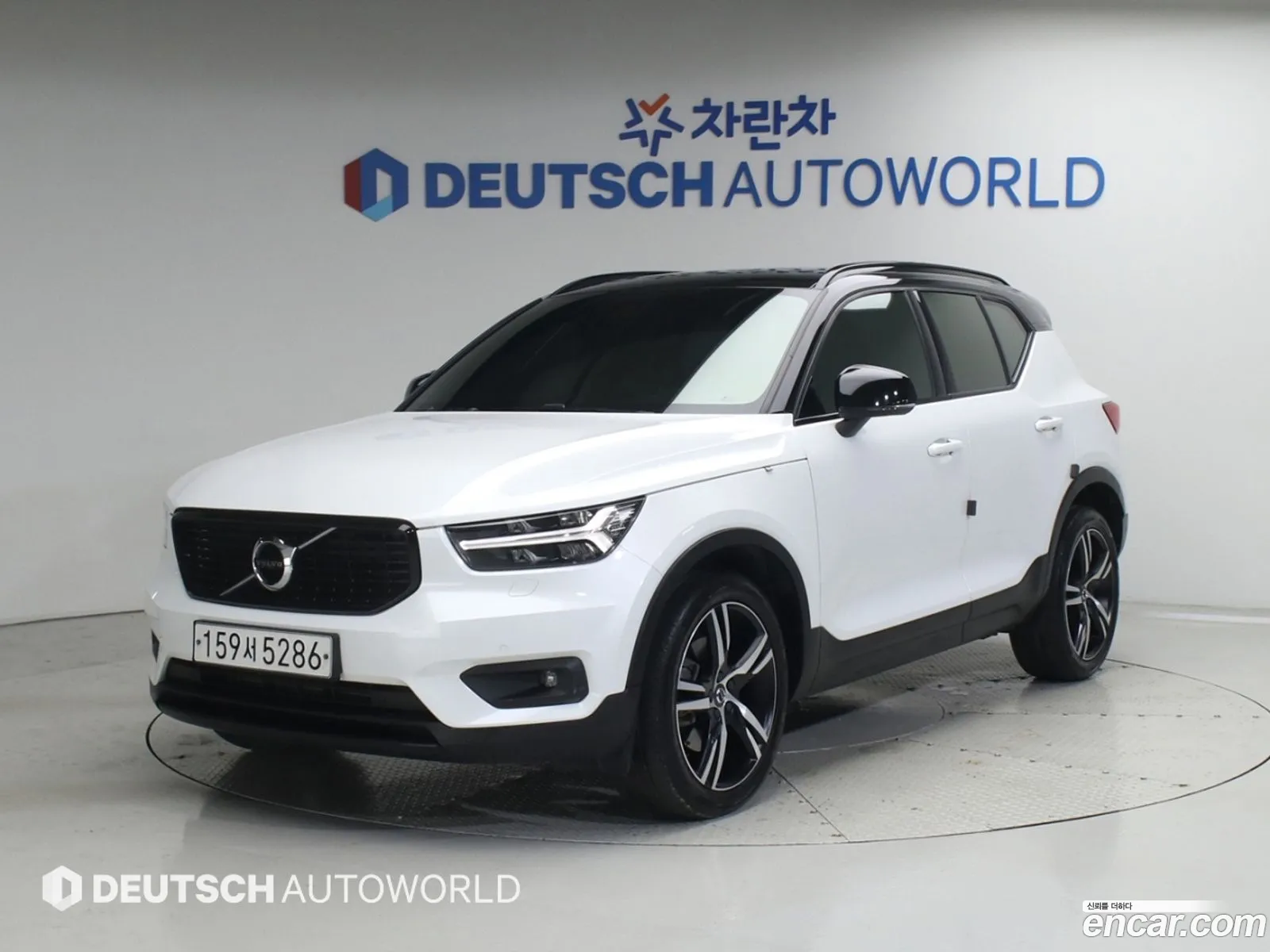 Volvo XC40 2019 — 18