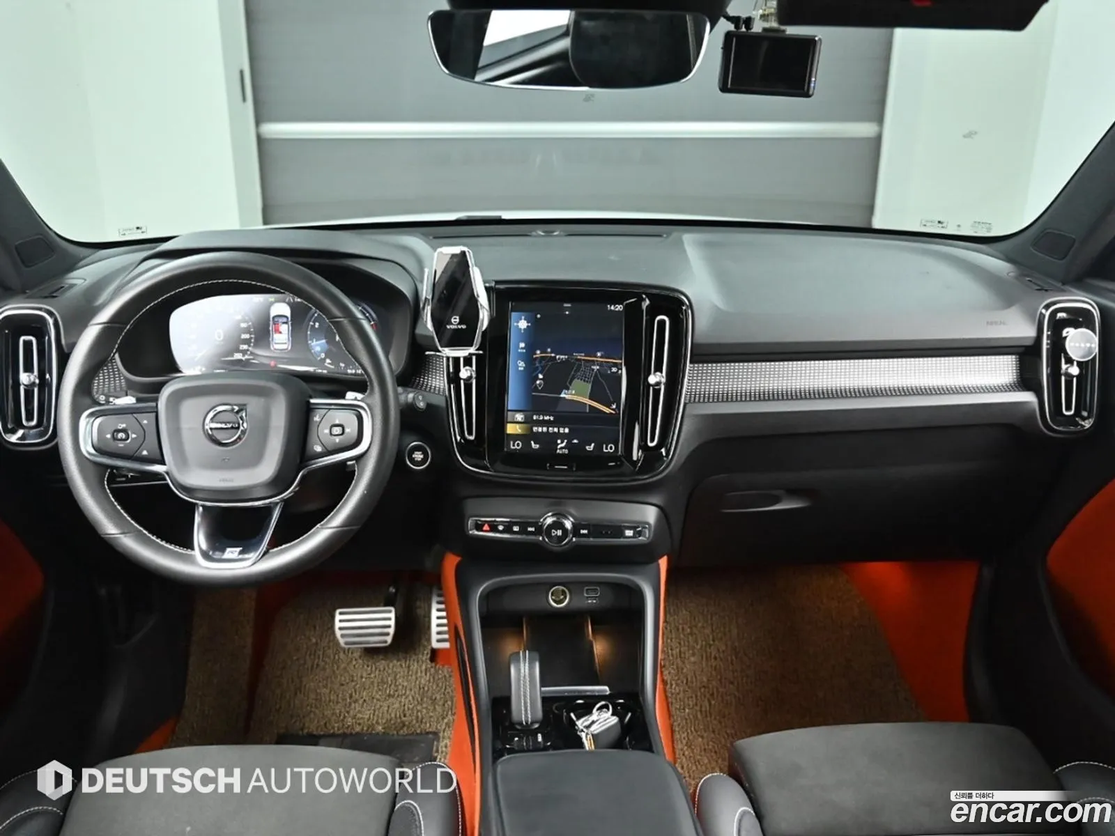 Volvo XC40 2019 — 16