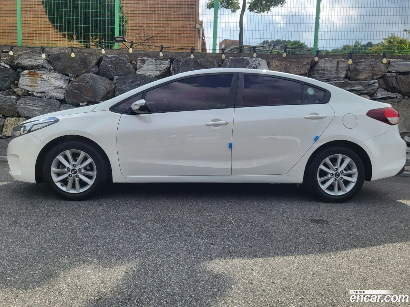 Kia K3 2016 — 12