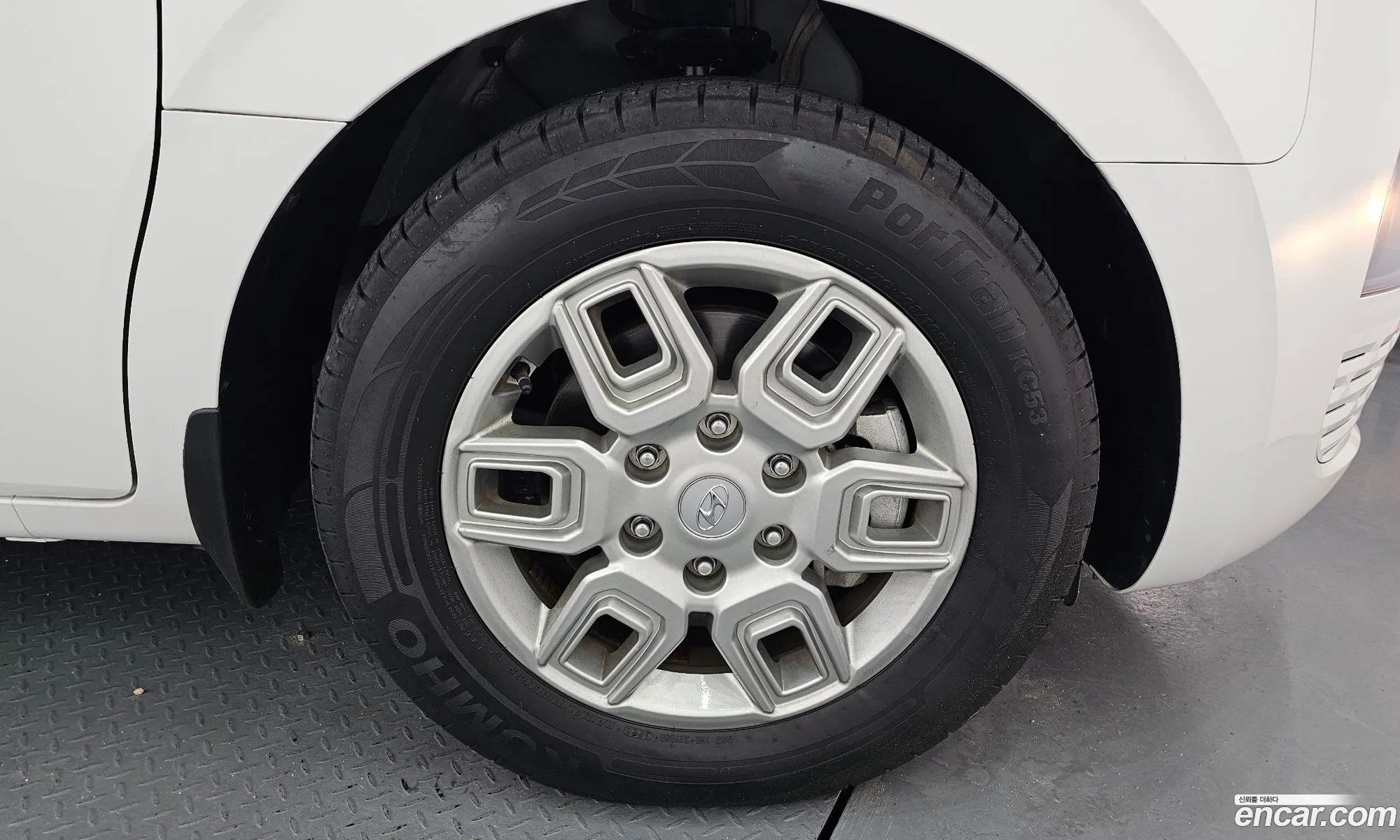Hyundai Staria 2023 KMFYCX73BRU158069 — 14