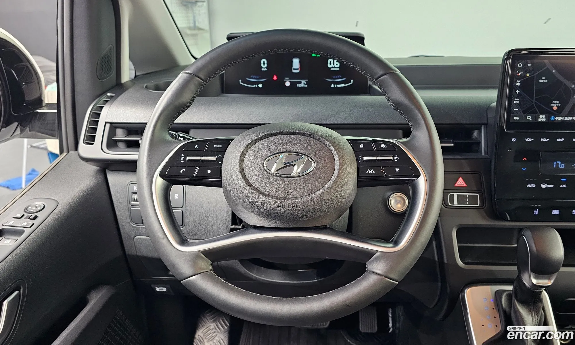 Hyundai Staria 2023 KMFYCX73BRU158069 — 11