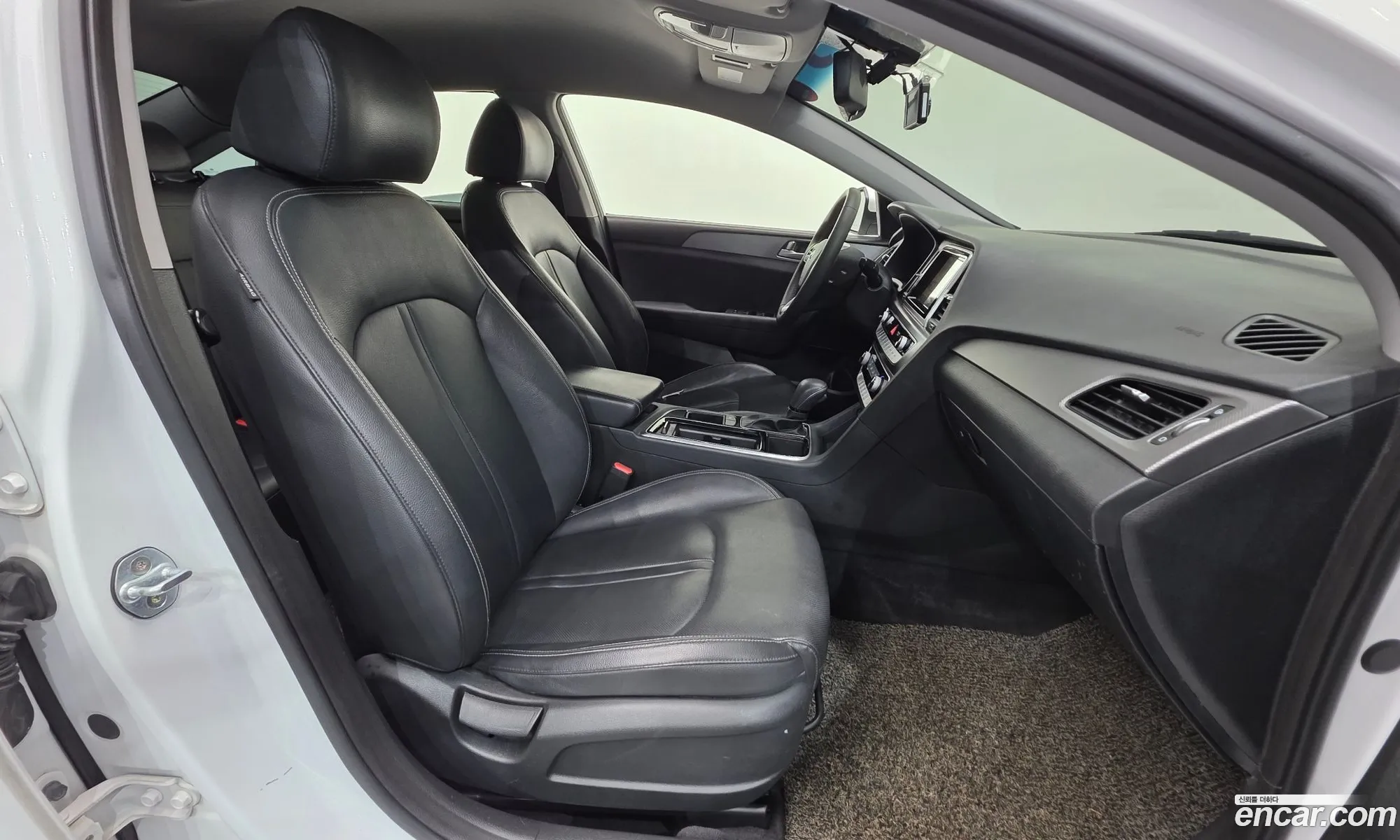 Hyundai Sonata New Rise 2017 — 3