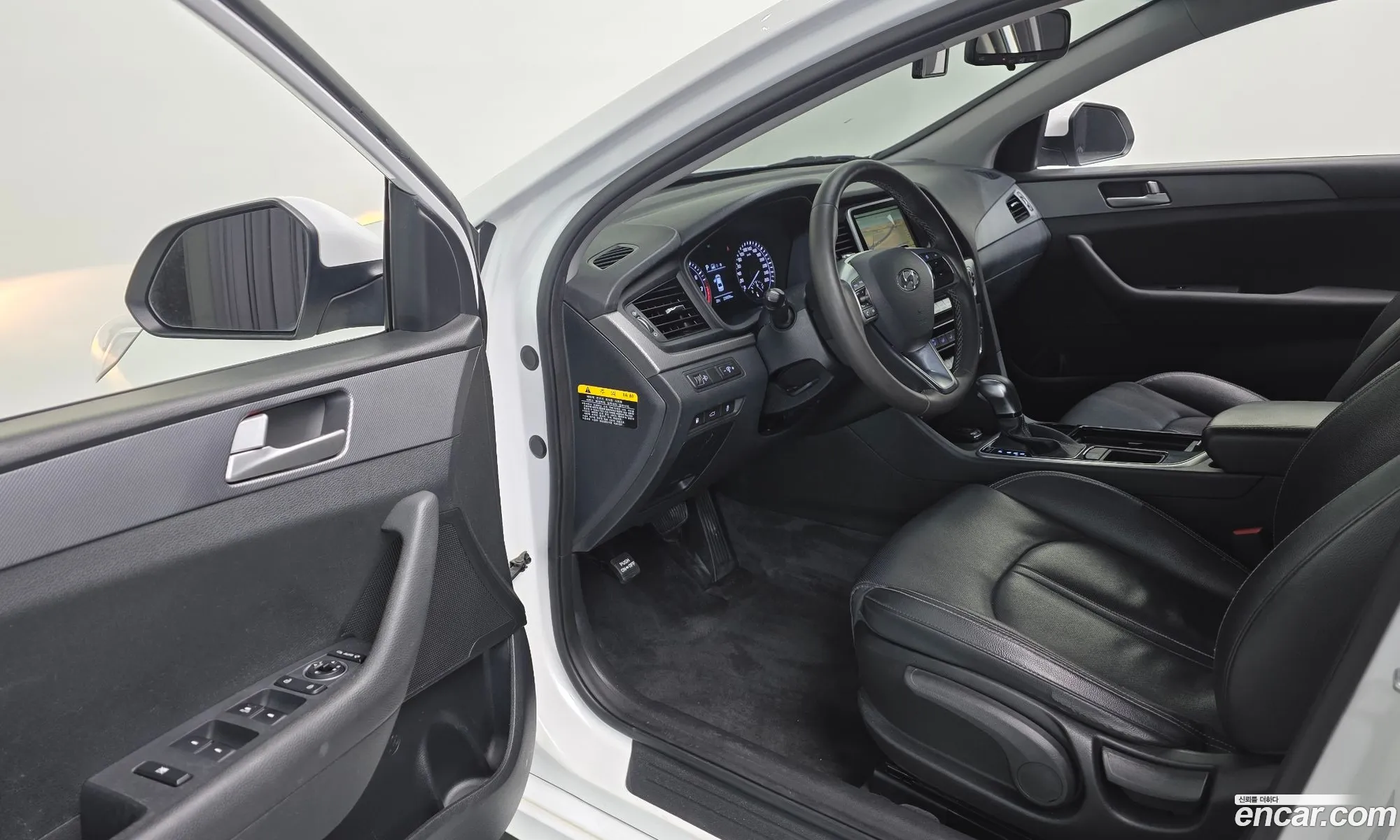 Hyundai Sonata New Rise 2017 — 15