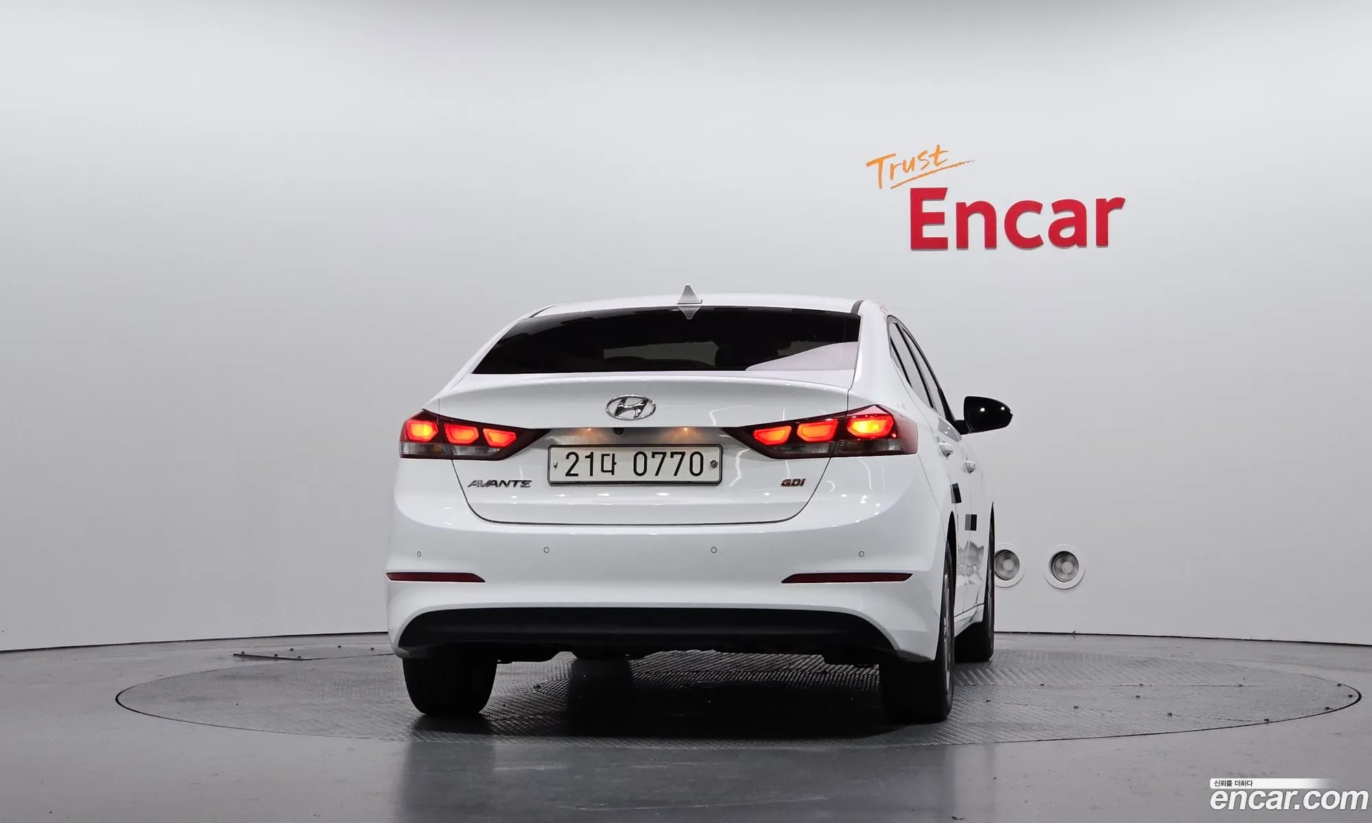 Hyundai Elantra AD 2016 — 4