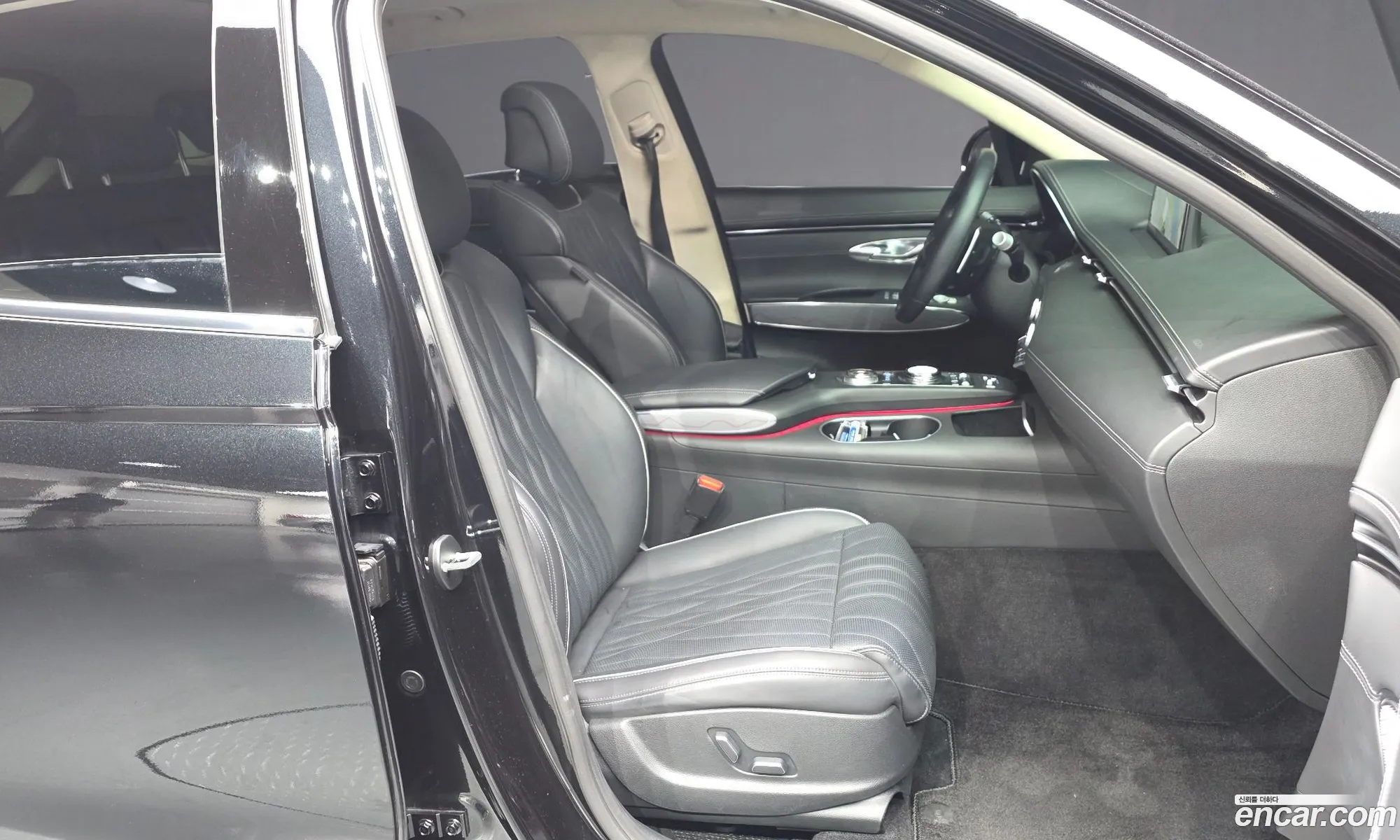 Genesis GV70 2023 KMTMA81BBPU129404 — 17