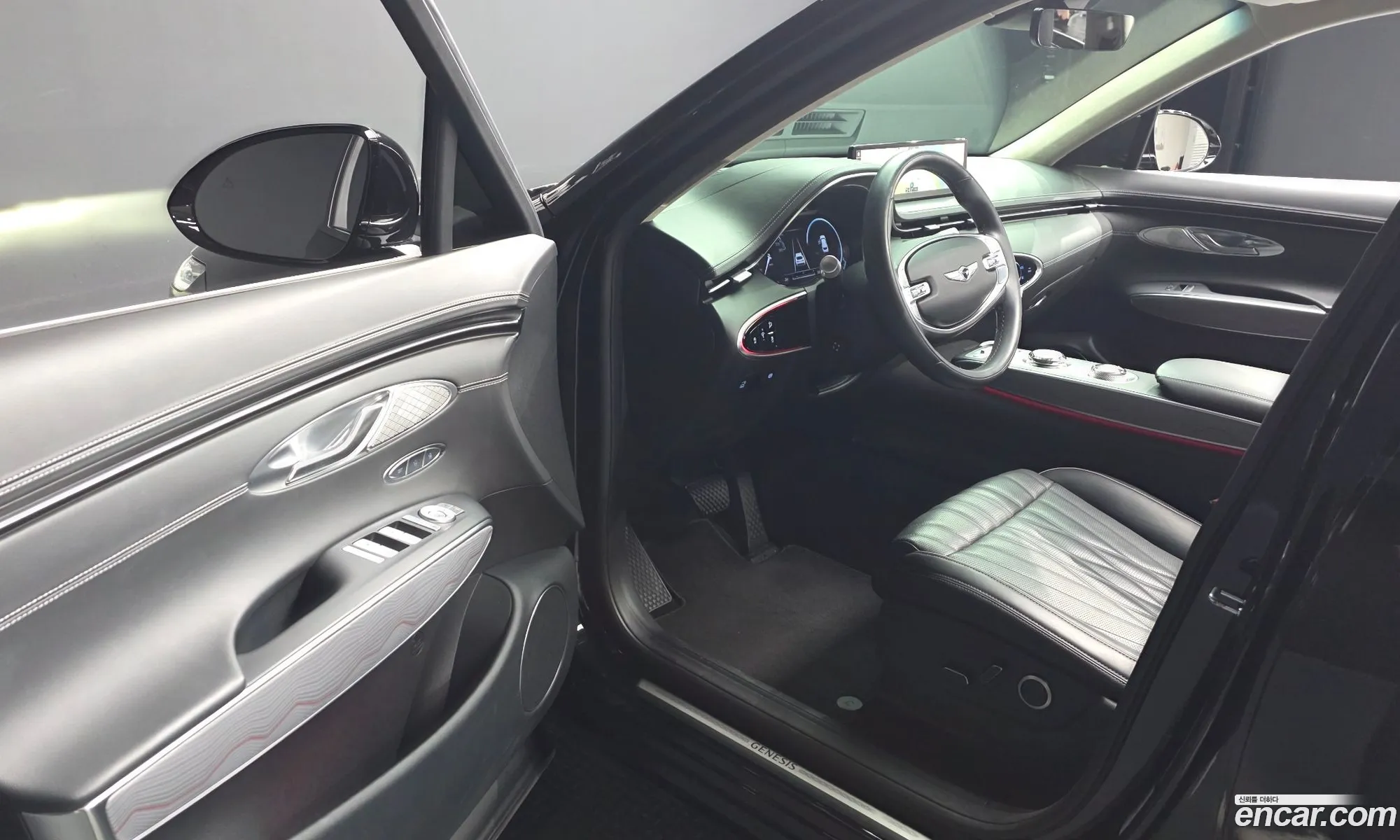 Genesis GV70 2023 KMTMA81BBPU129404 — 4