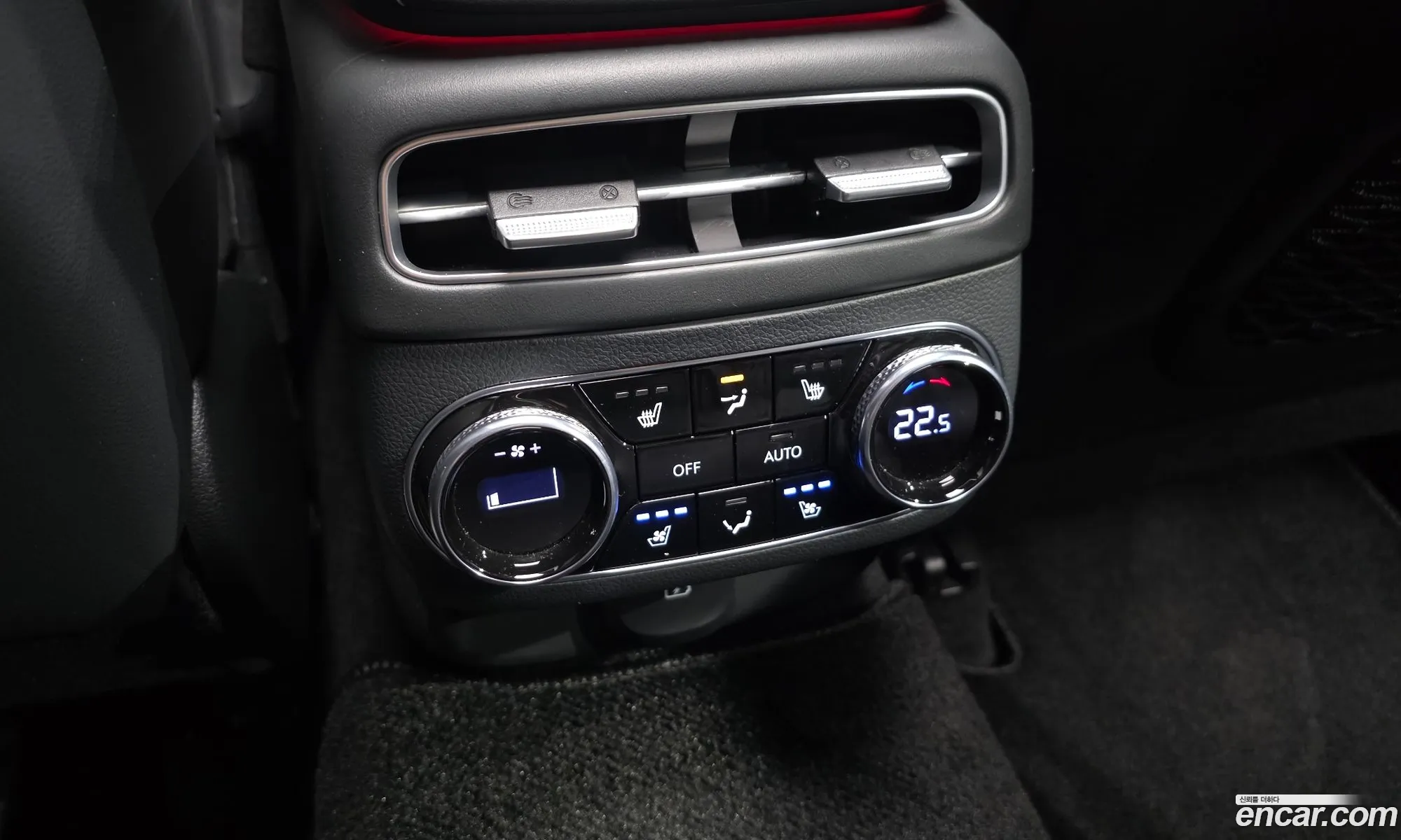 Genesis GV70 2023 KMTMA81BBPU129404 — 30
