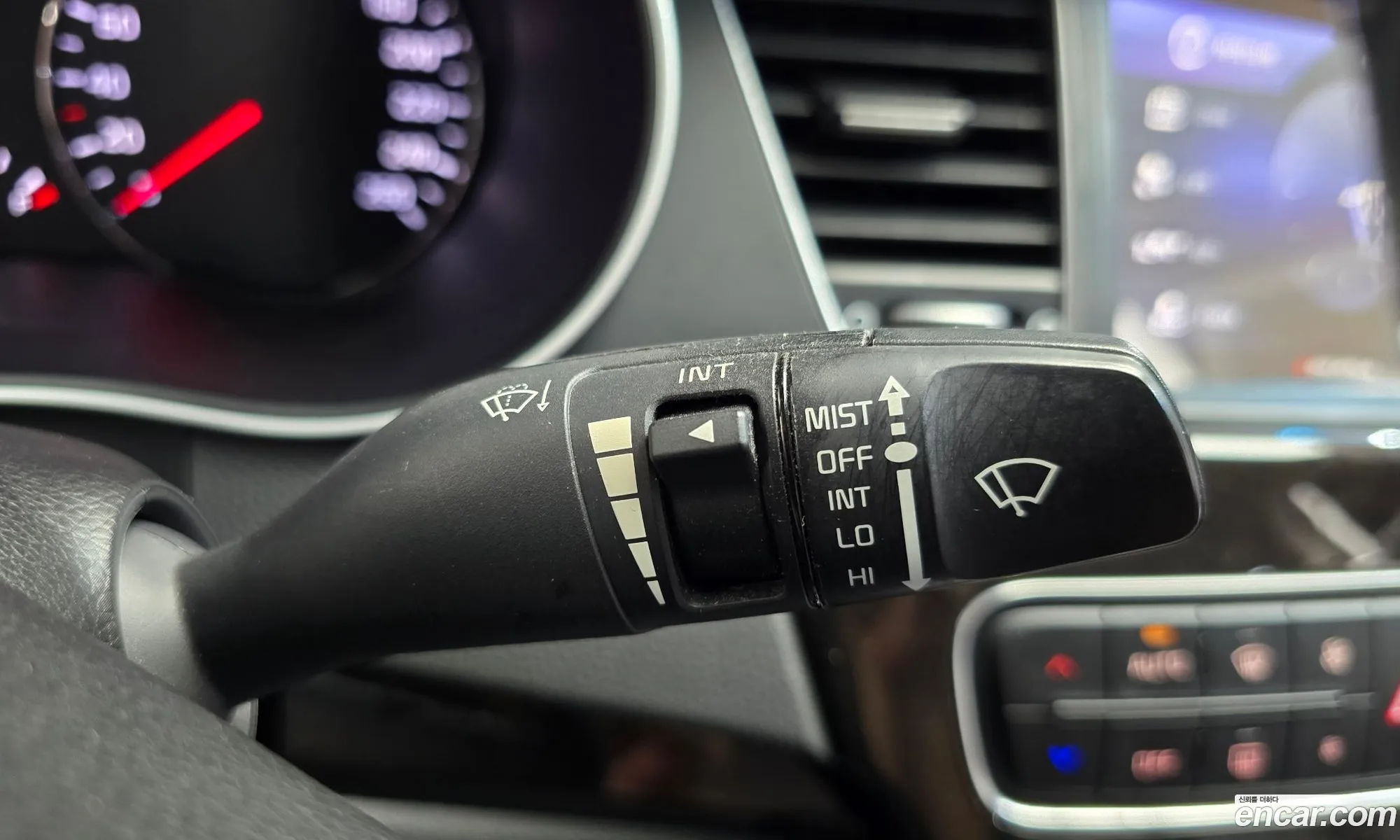 Kia K7 2013 KNALL418BDA137243 — 8