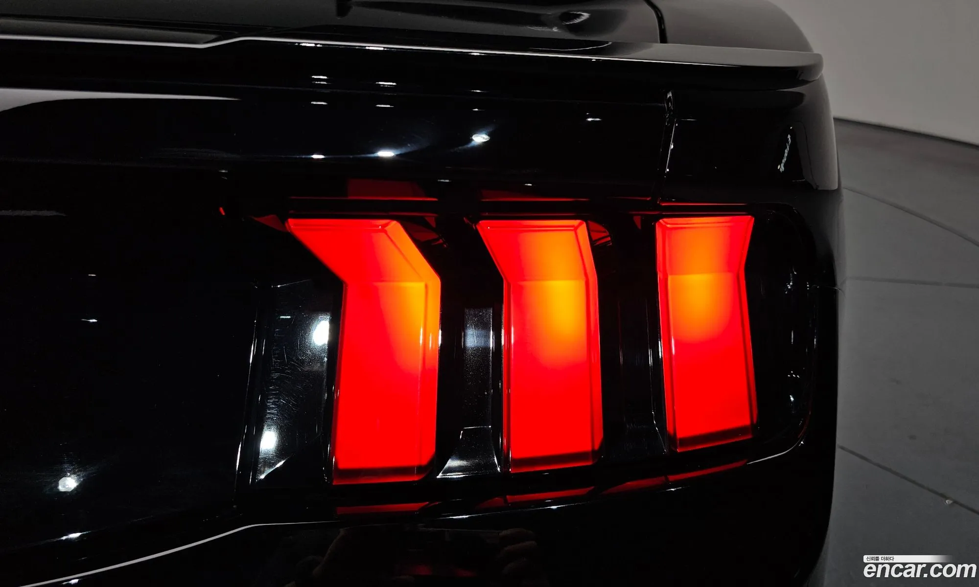 Ford Mustang 7th Gen 2024 — 7