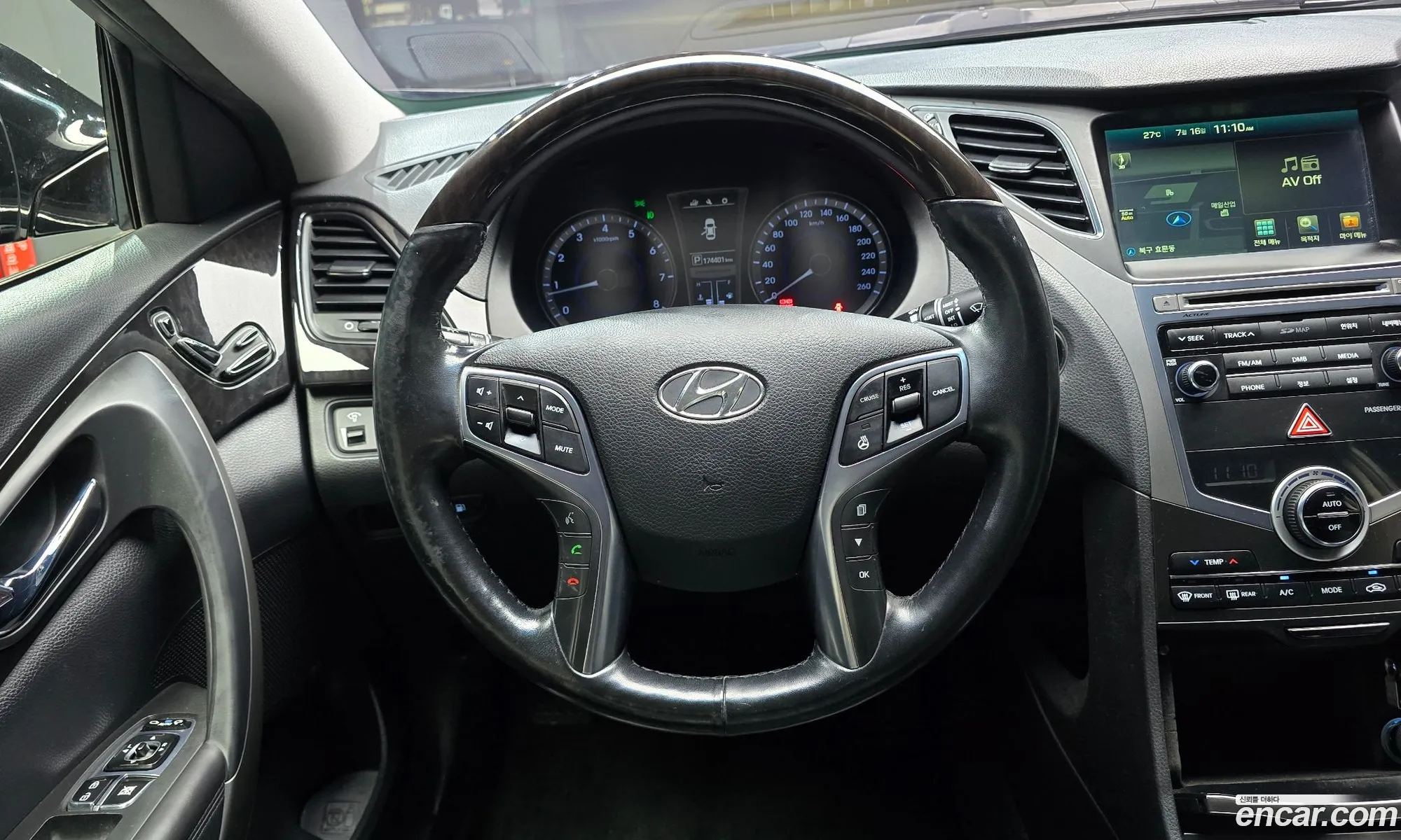 Hyundai Grandeur HG 2016 — 15