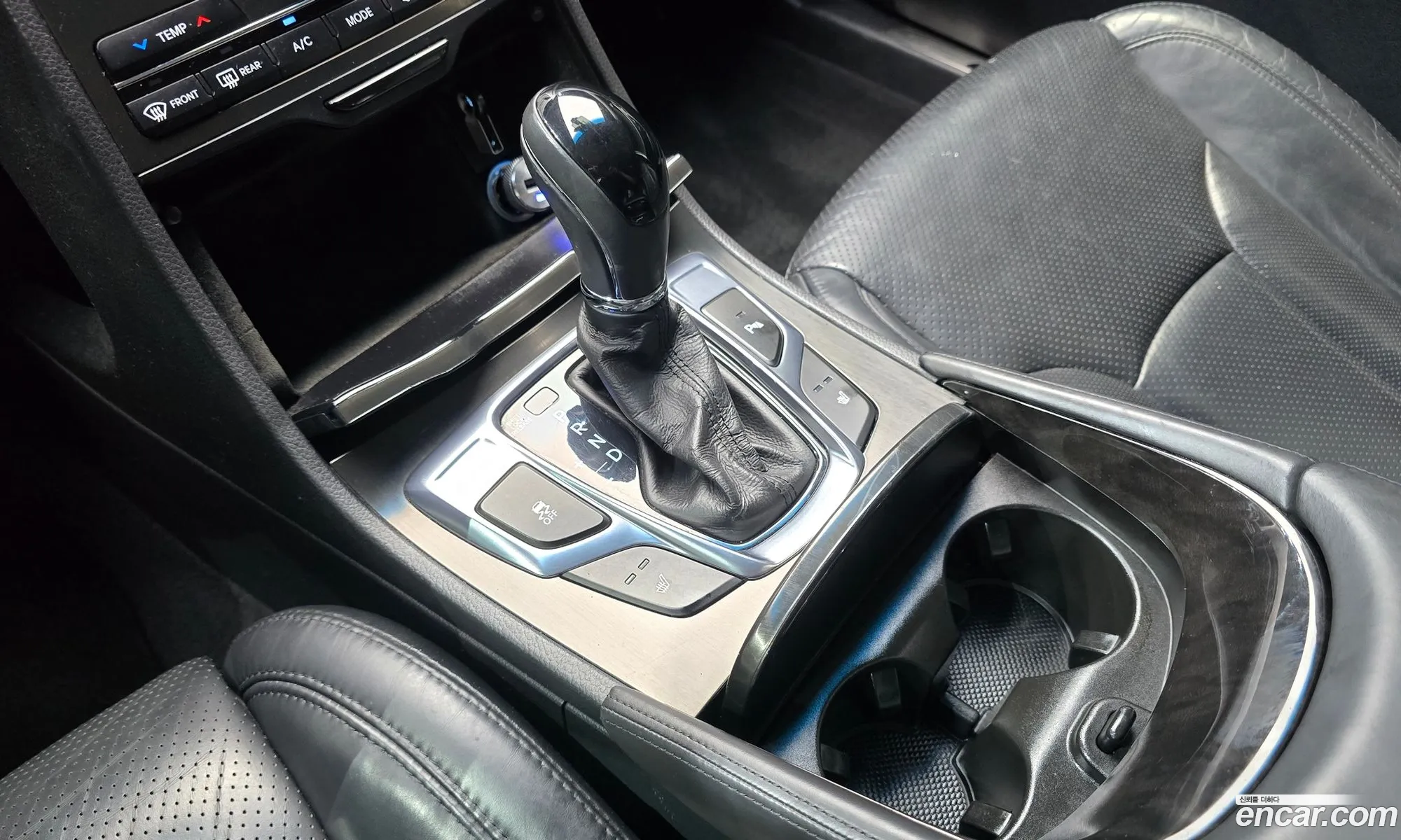 Hyundai Grandeur HG 2016 — 17