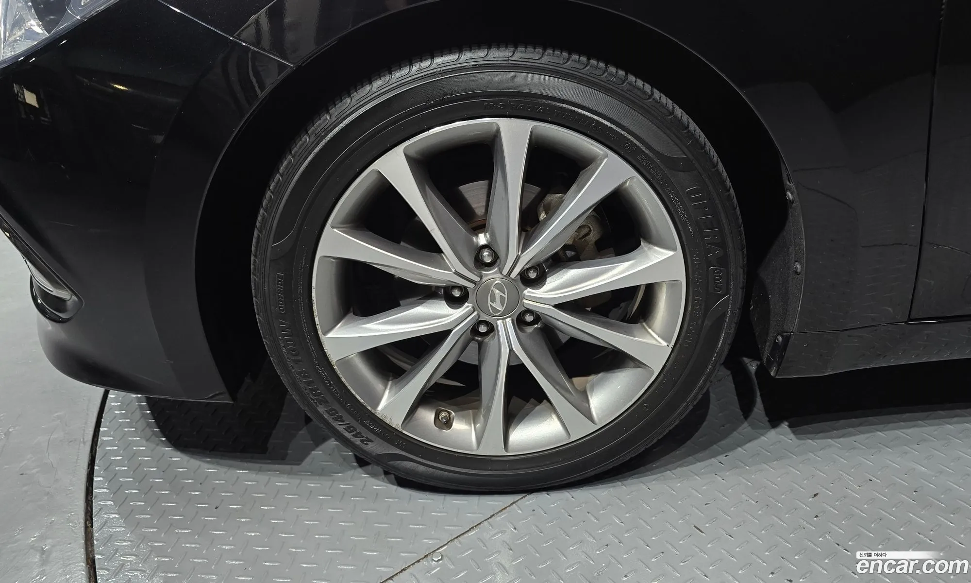 Hyundai Grandeur HG 2016 — 13
