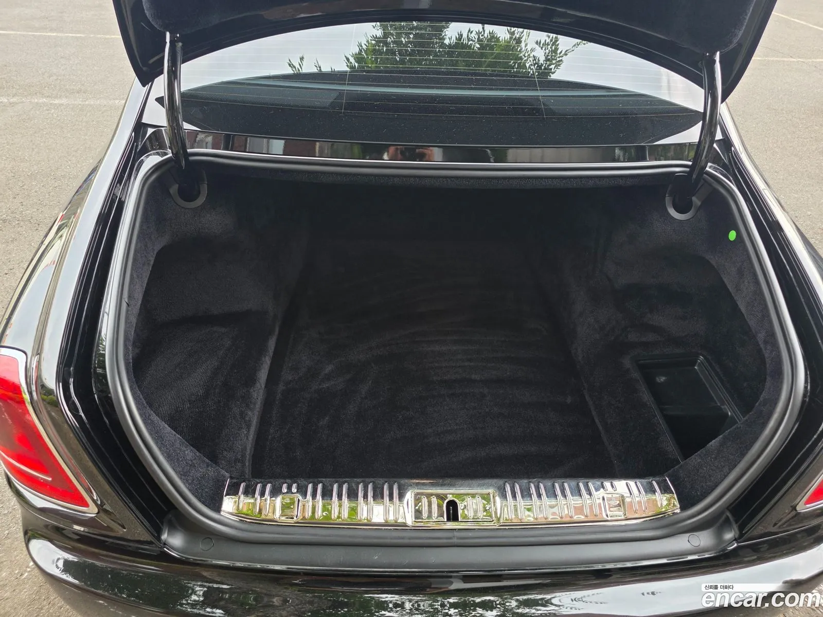 Rolls-Royce Ghost 2017 — 19