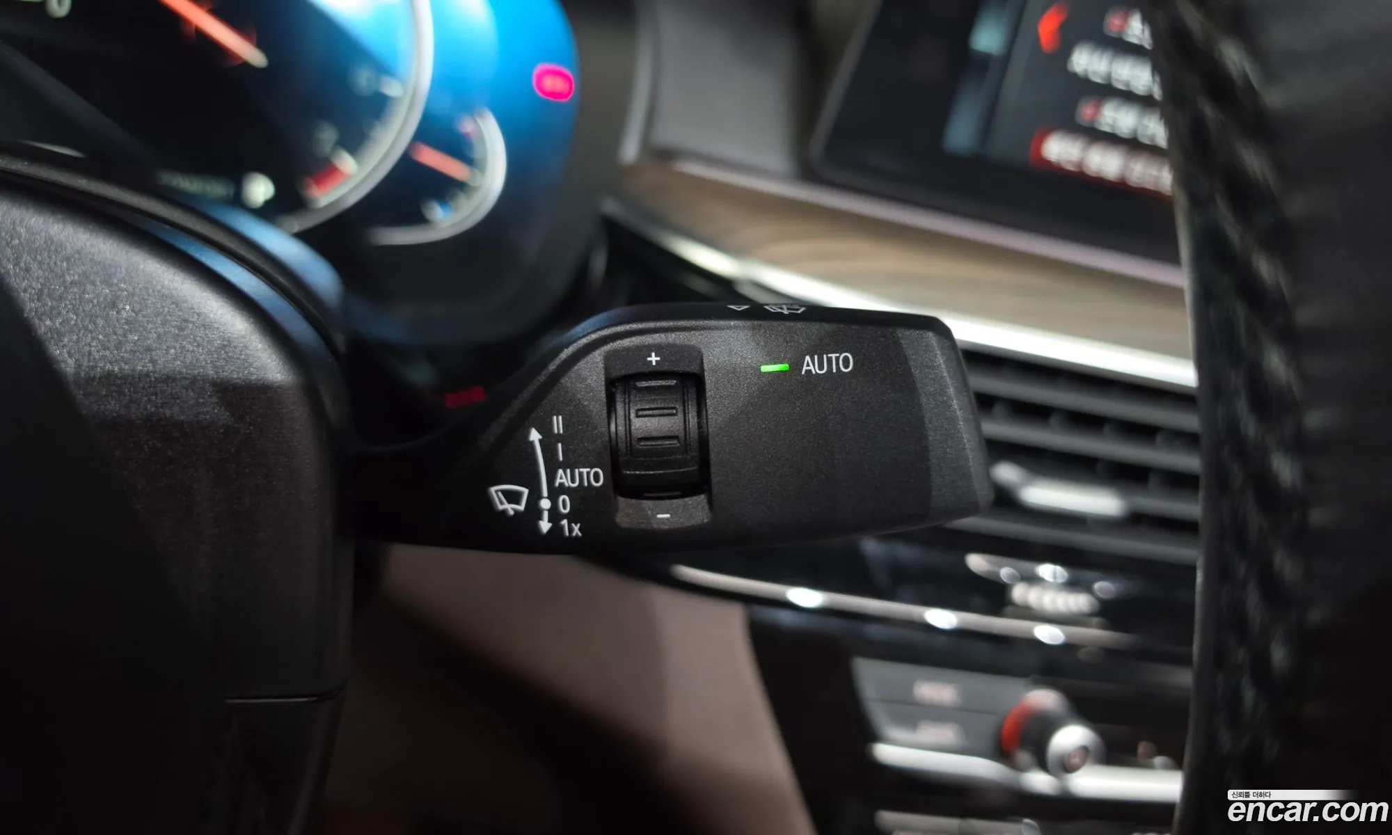 BMW 5 Series 2017 — 13