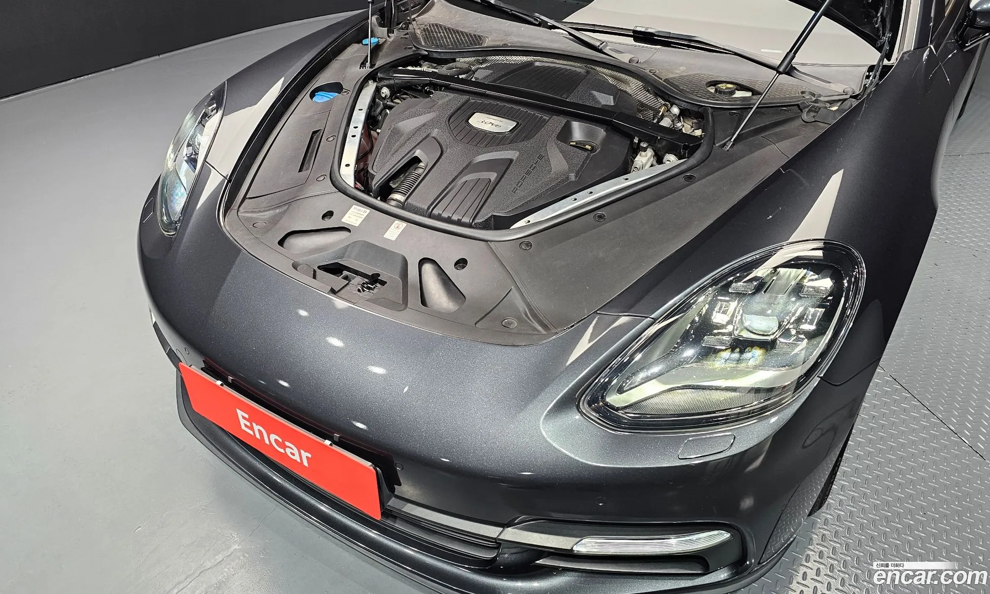 Porsche Panamera 2018 WP0AA2970JL105425 — 5