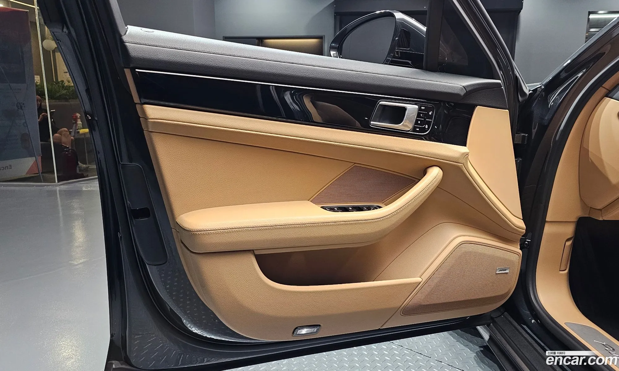 Porsche Panamera 2018 WP0AA2970JL105425 — 14