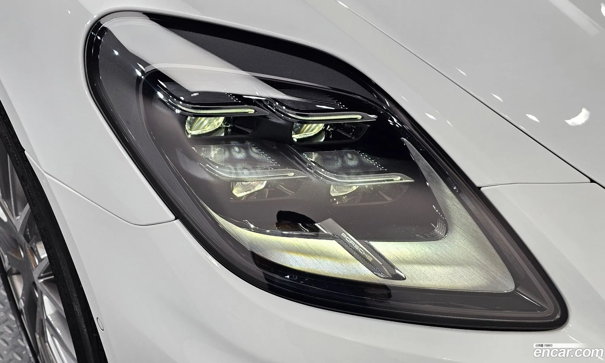 Porsche Panamera 2024 WP0AA2YA7RL002317 — 14