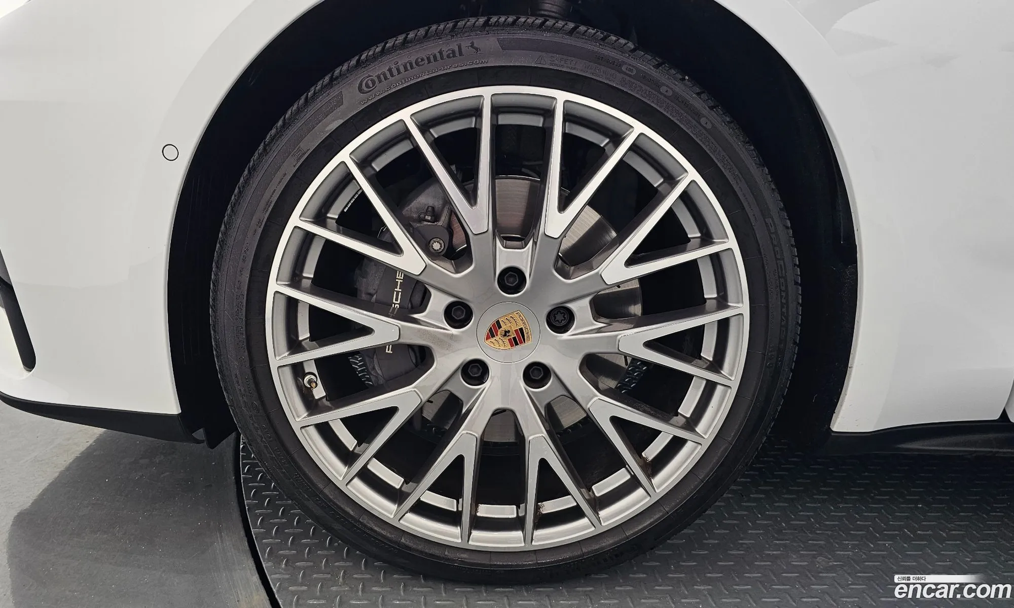 Porsche Panamera 2024 WP0AA2YA7RL002317 — 6