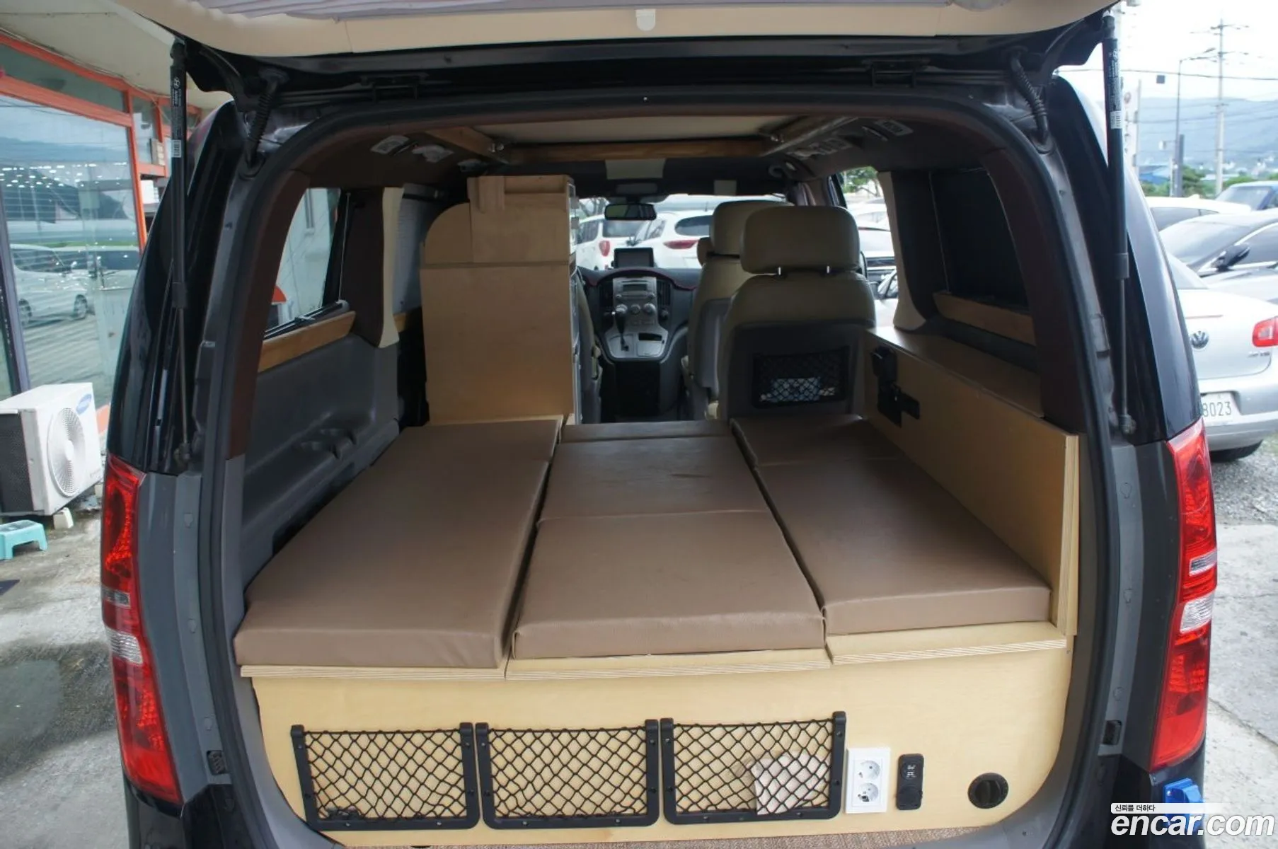 Hyundai Grand Starex 2013 — 3