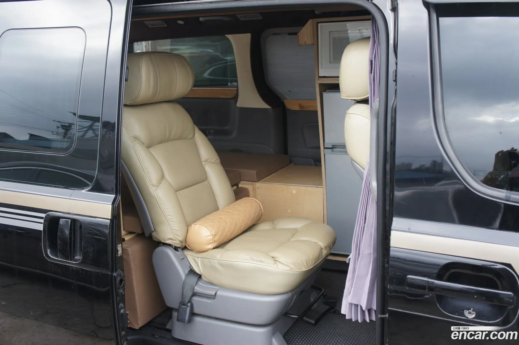 Hyundai Grand Starex 2013 — 11