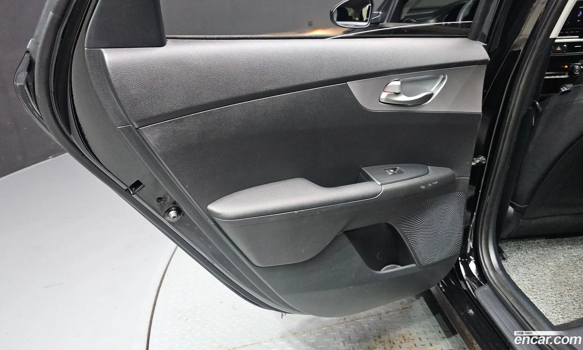 Kia K3 2021 KNAF141BENA923458 — 18