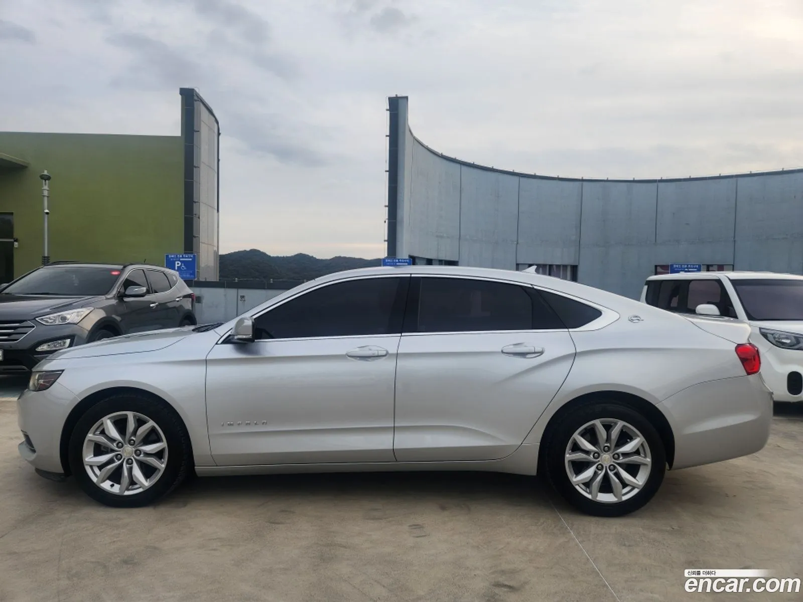 Chevrolet (GM Daewoo) Impala 2017 — 11