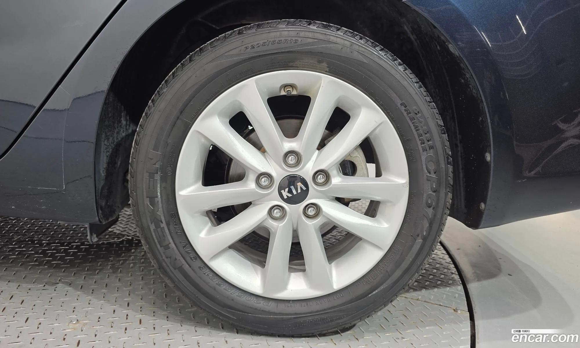 Kia K3 2016 KNAFK412BGA643160 — 27