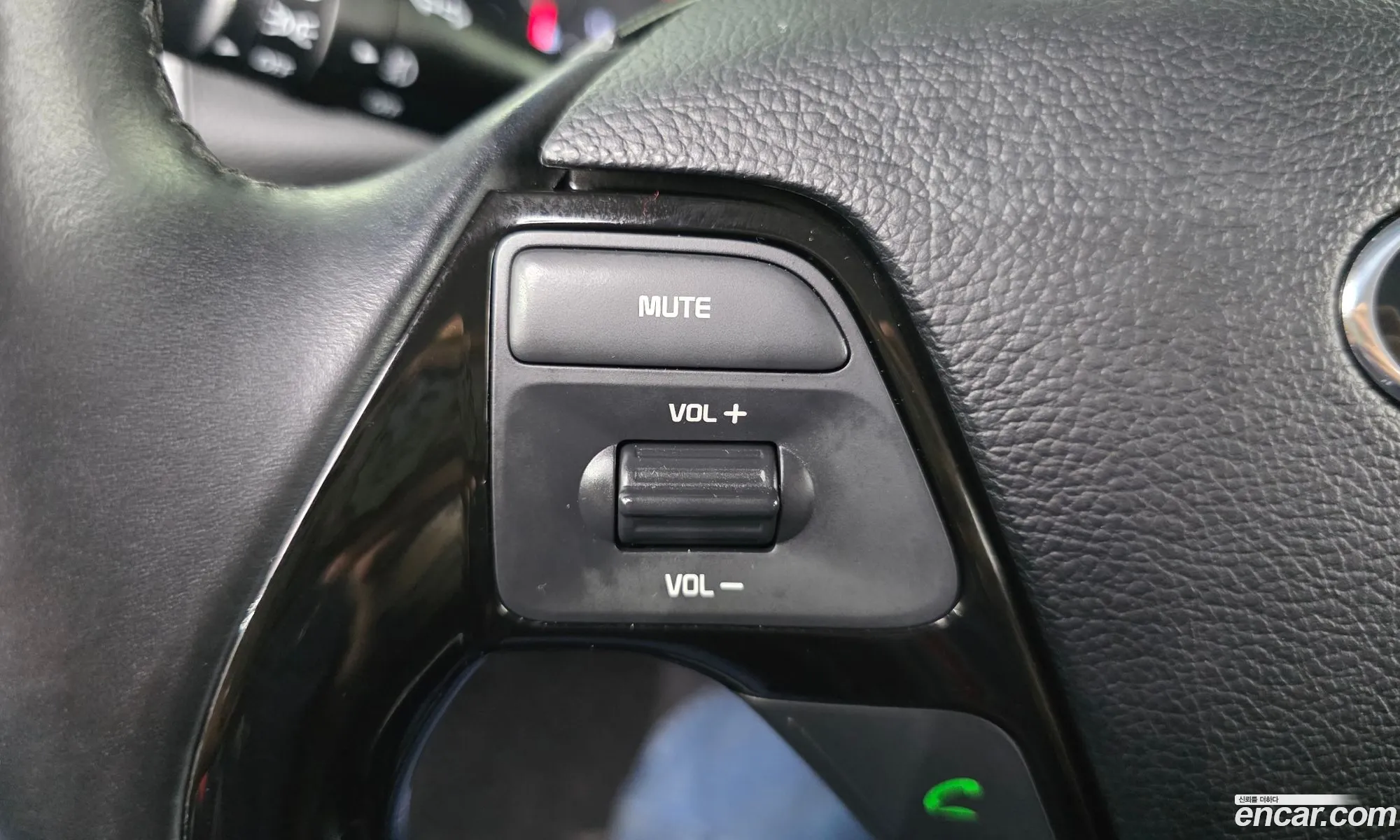 Kia K3 2016 KNAFK412BGA643160 — 4