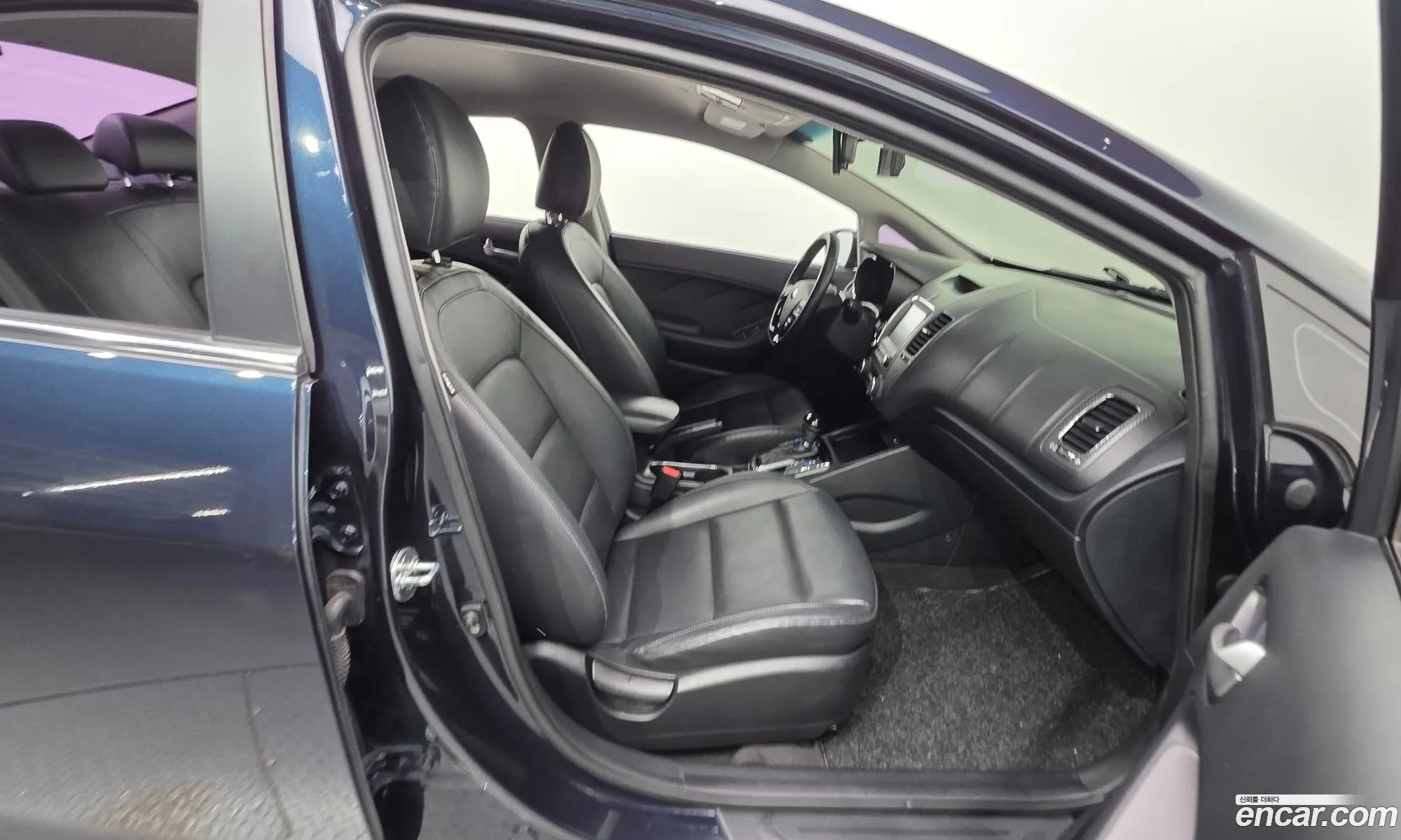 Kia K3 2016 KNAFK412BGA643160 — 17